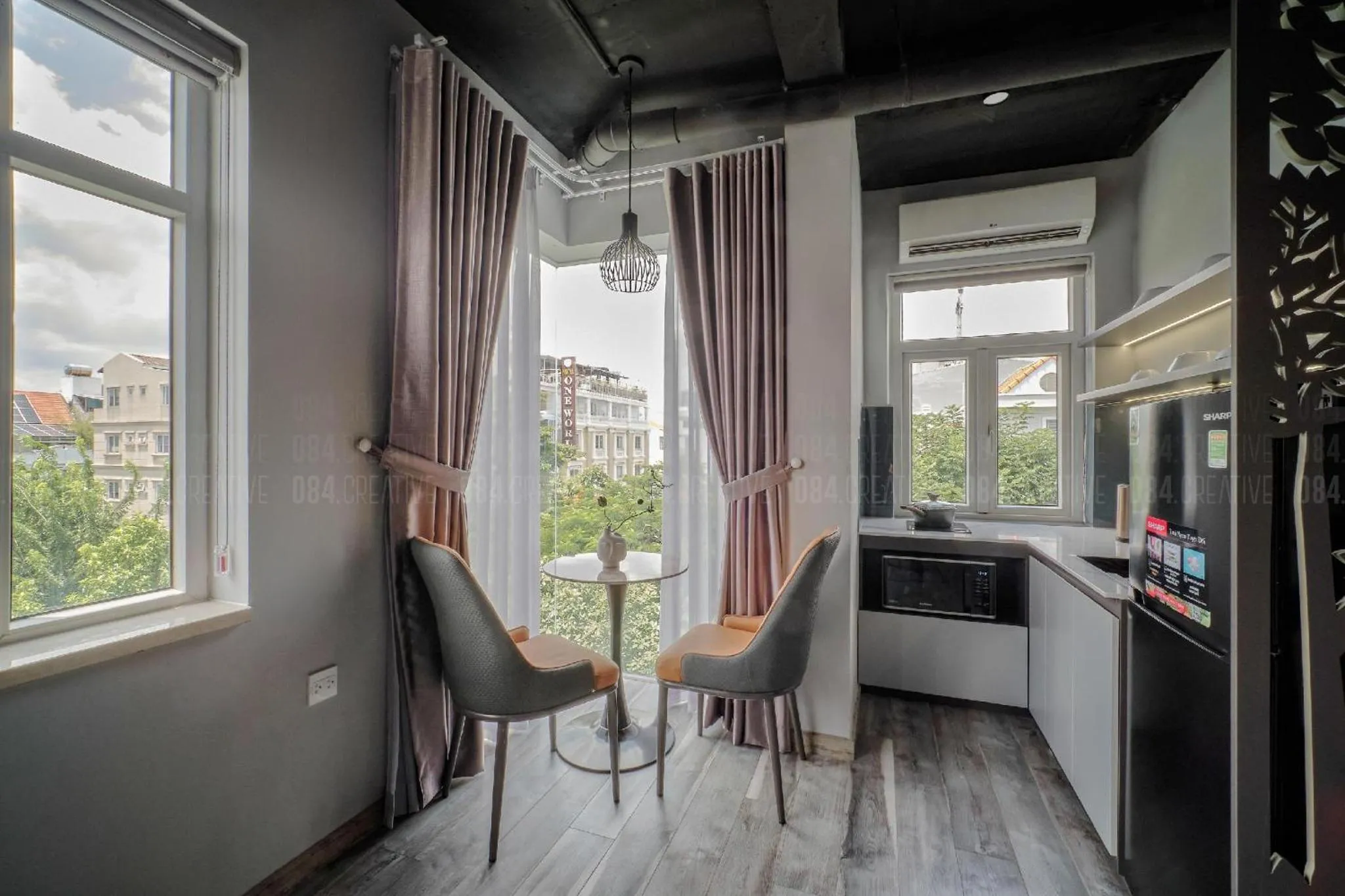 Seating area in Simmi Signature Hotel & Apartment