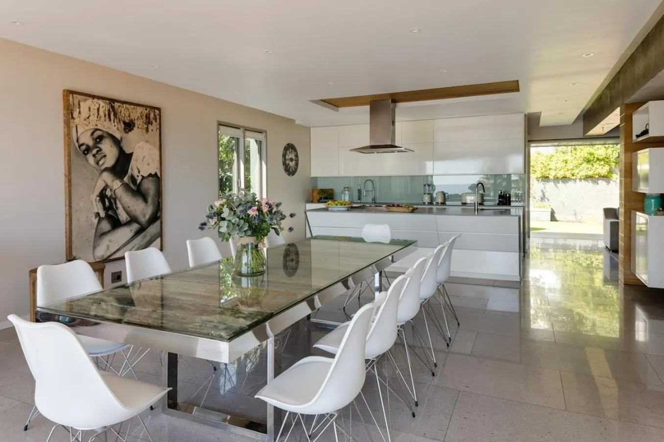 Element House - Contemporary And Upmarket Villa