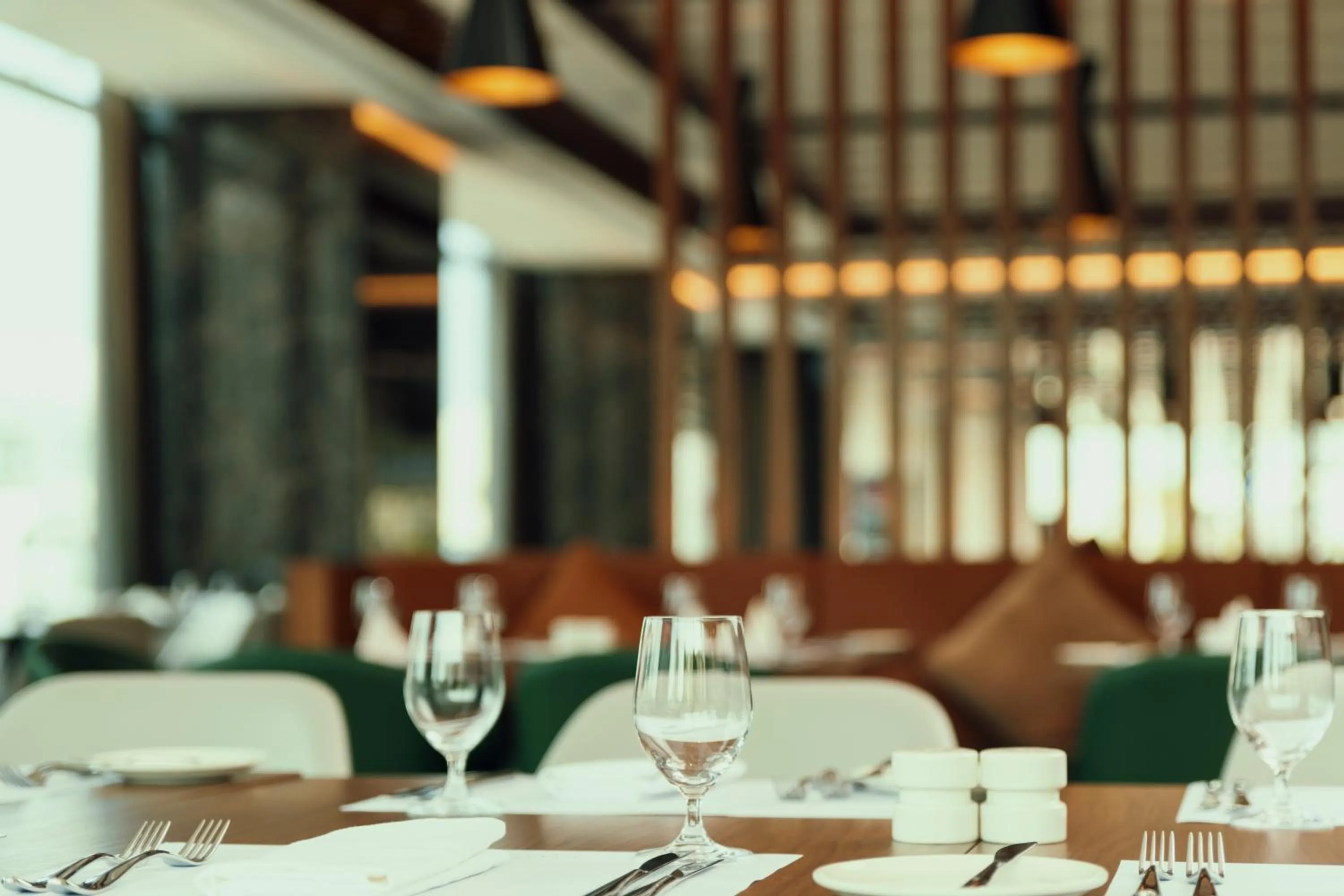 Restaurant/places to eat in Millennium Al Masar