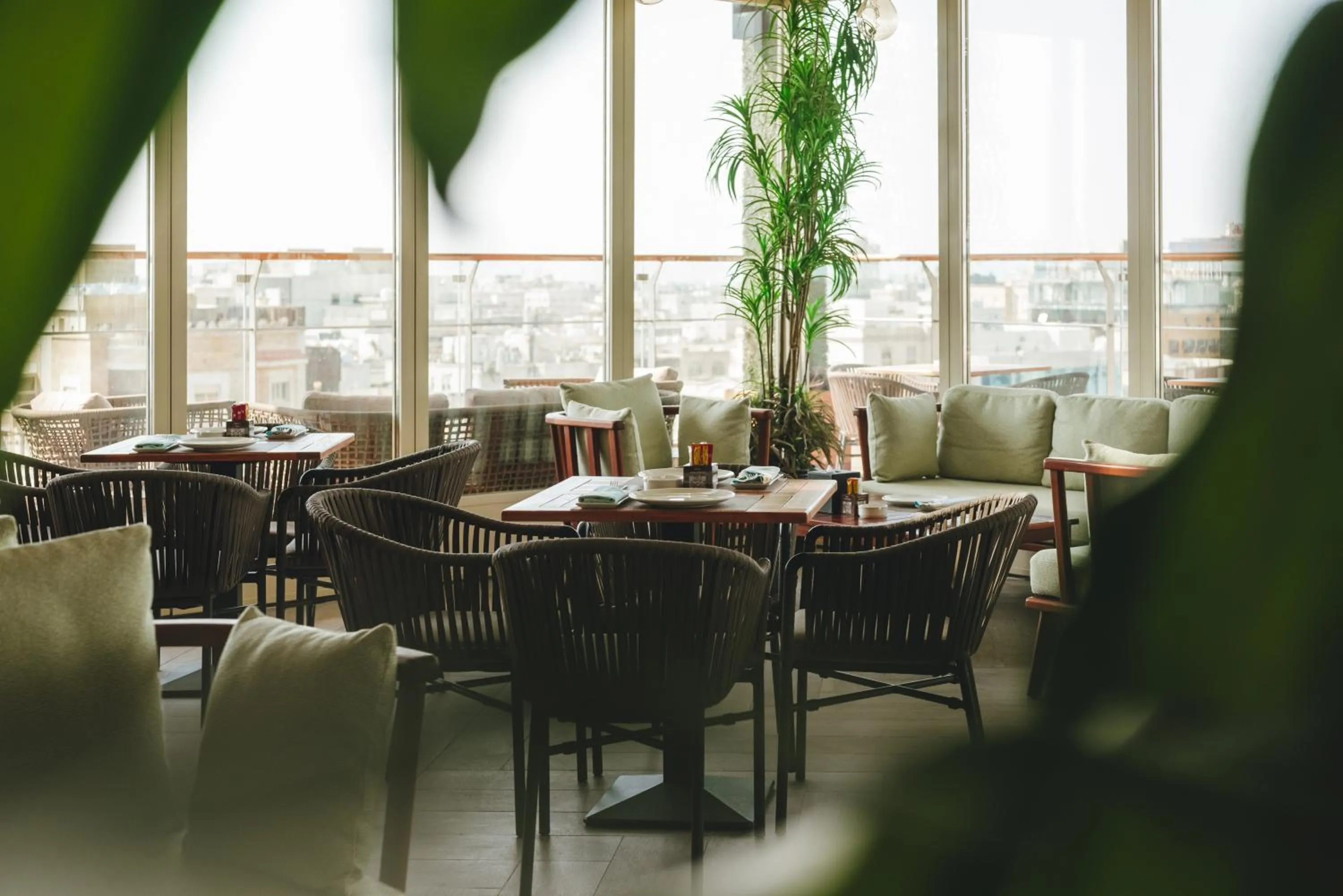 Restaurant/places to eat in Millennium Al Masar