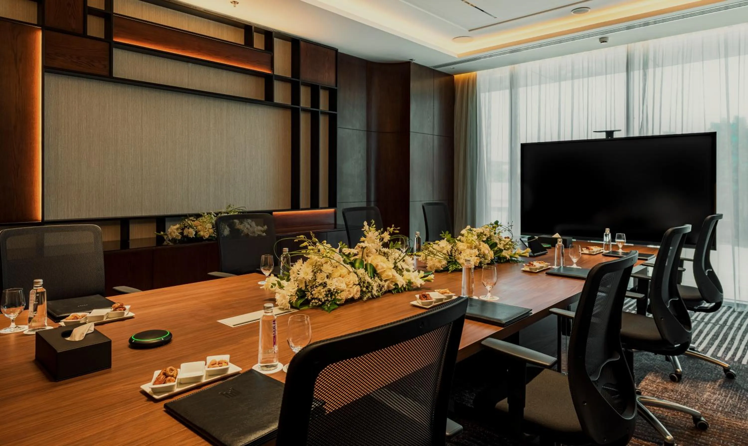 Business facilities in Millennium Al Masar