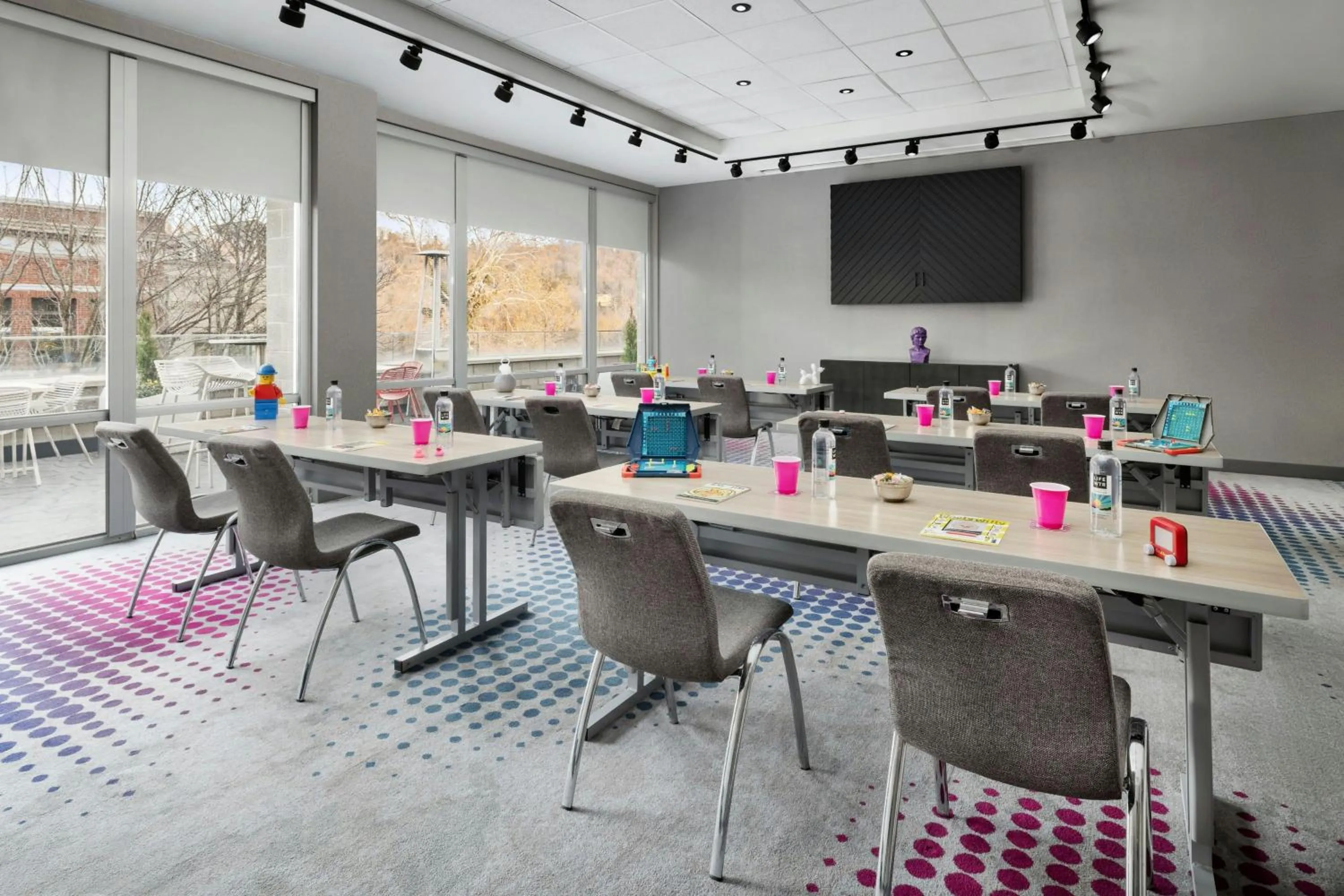 Meeting/conference room in Moxy Asheville