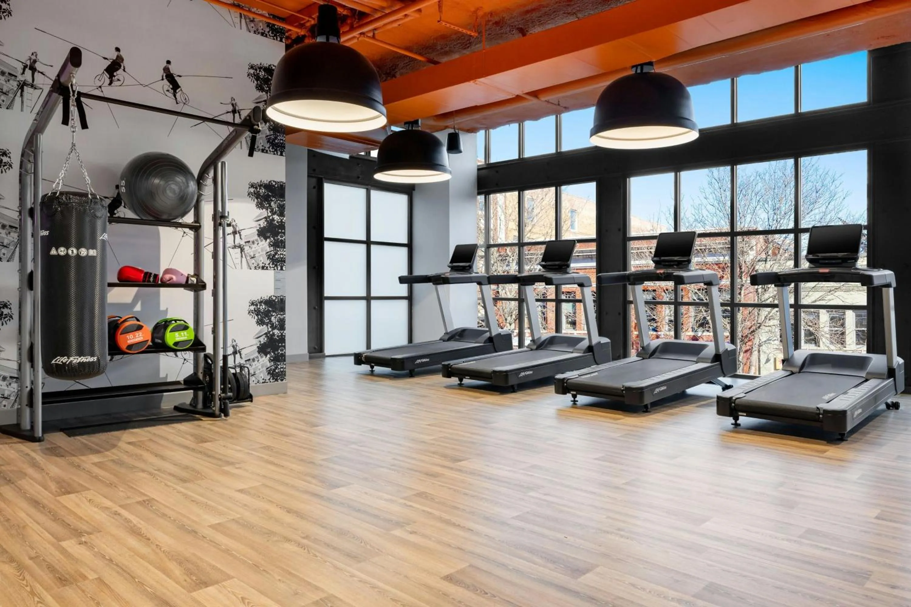 Fitness centre/facilities in Moxy Asheville