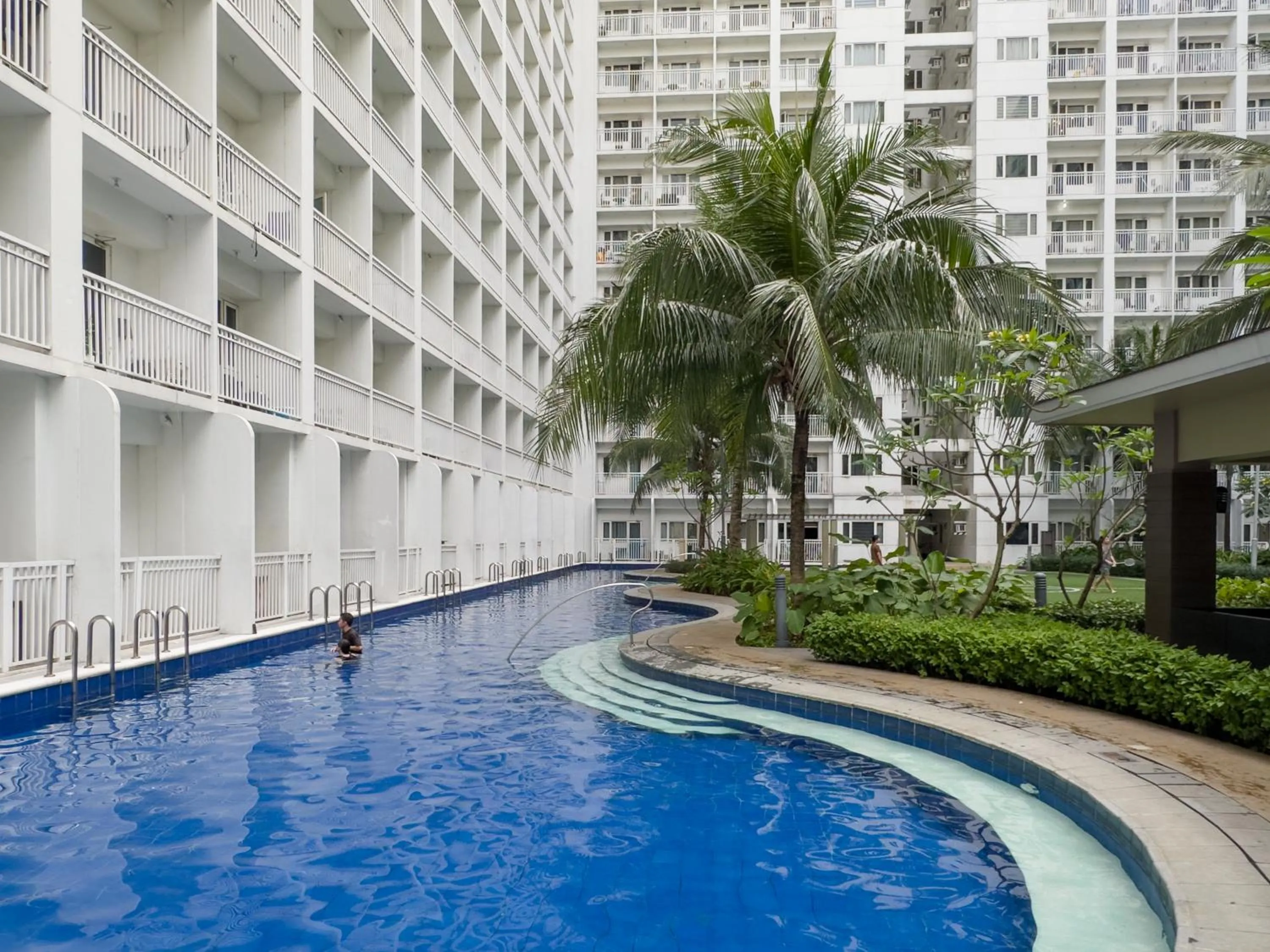 Garden in GemstoneBR in SMDC Shore Residences