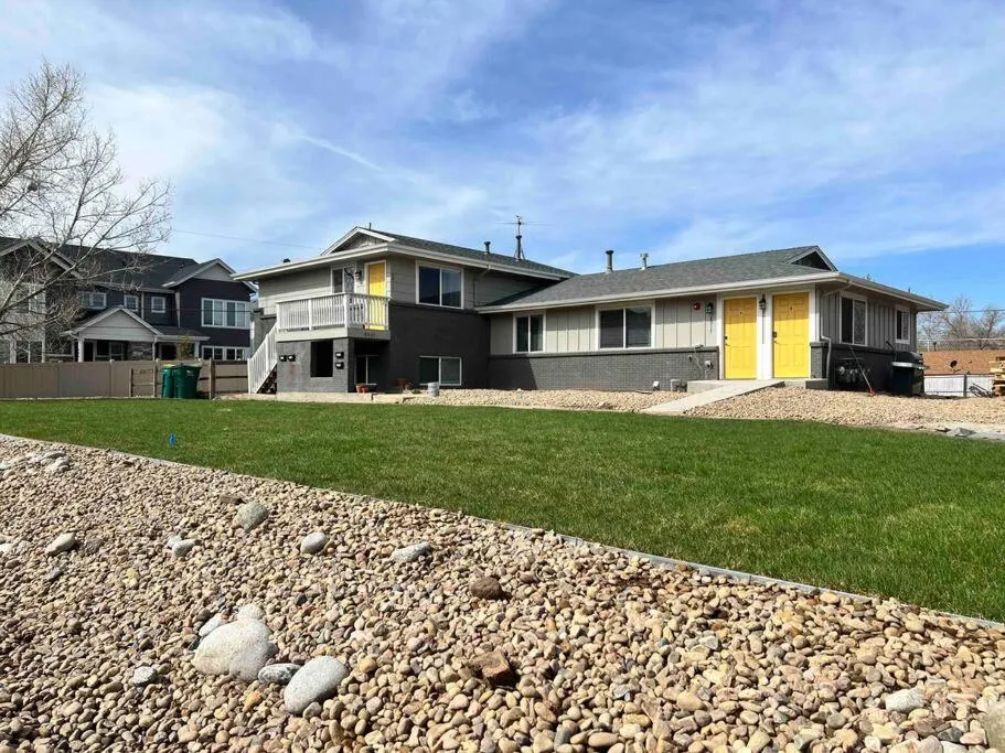 Spacious Westminster 2bd/1ba