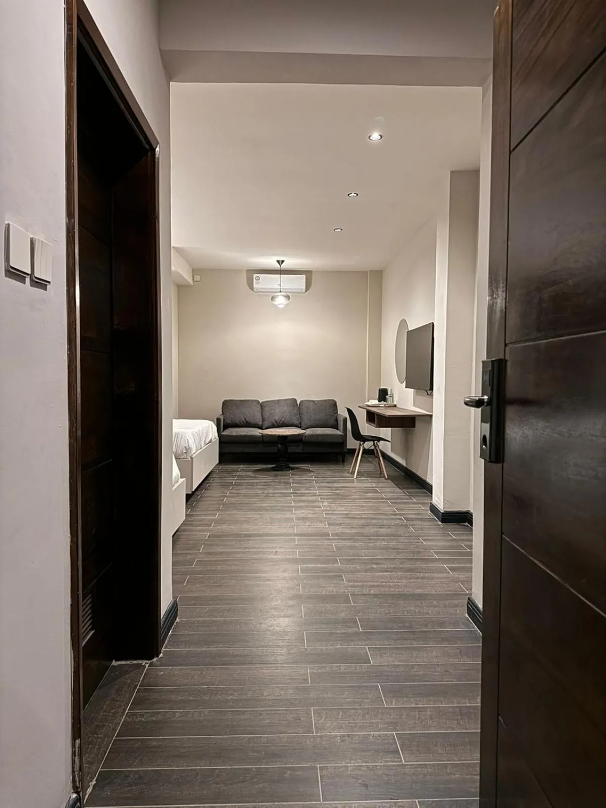 Bed in The Ivory Hotel