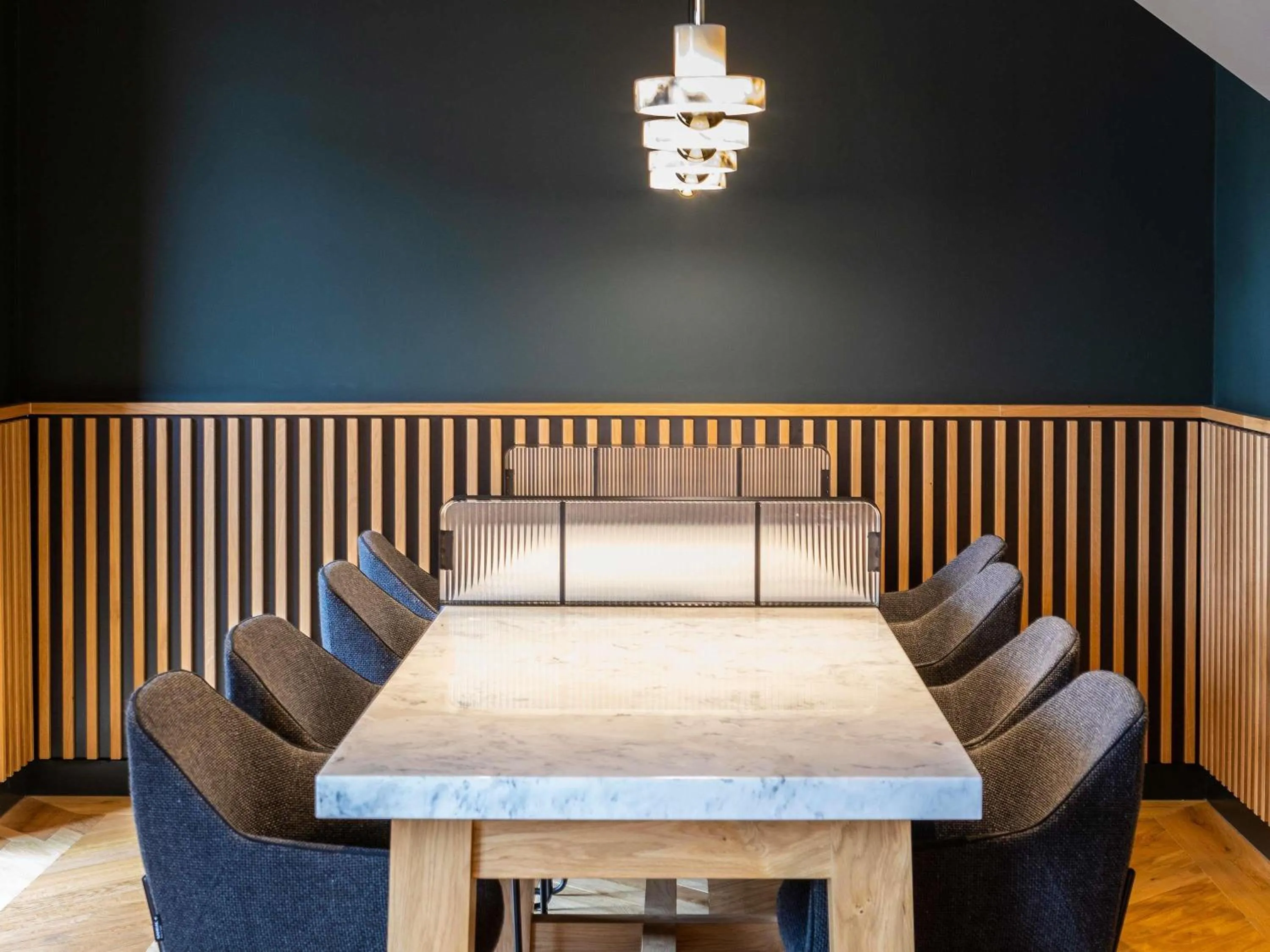 Meeting/conference room, Bed in Novotel Birmingham Airport Terminal Building - NEC