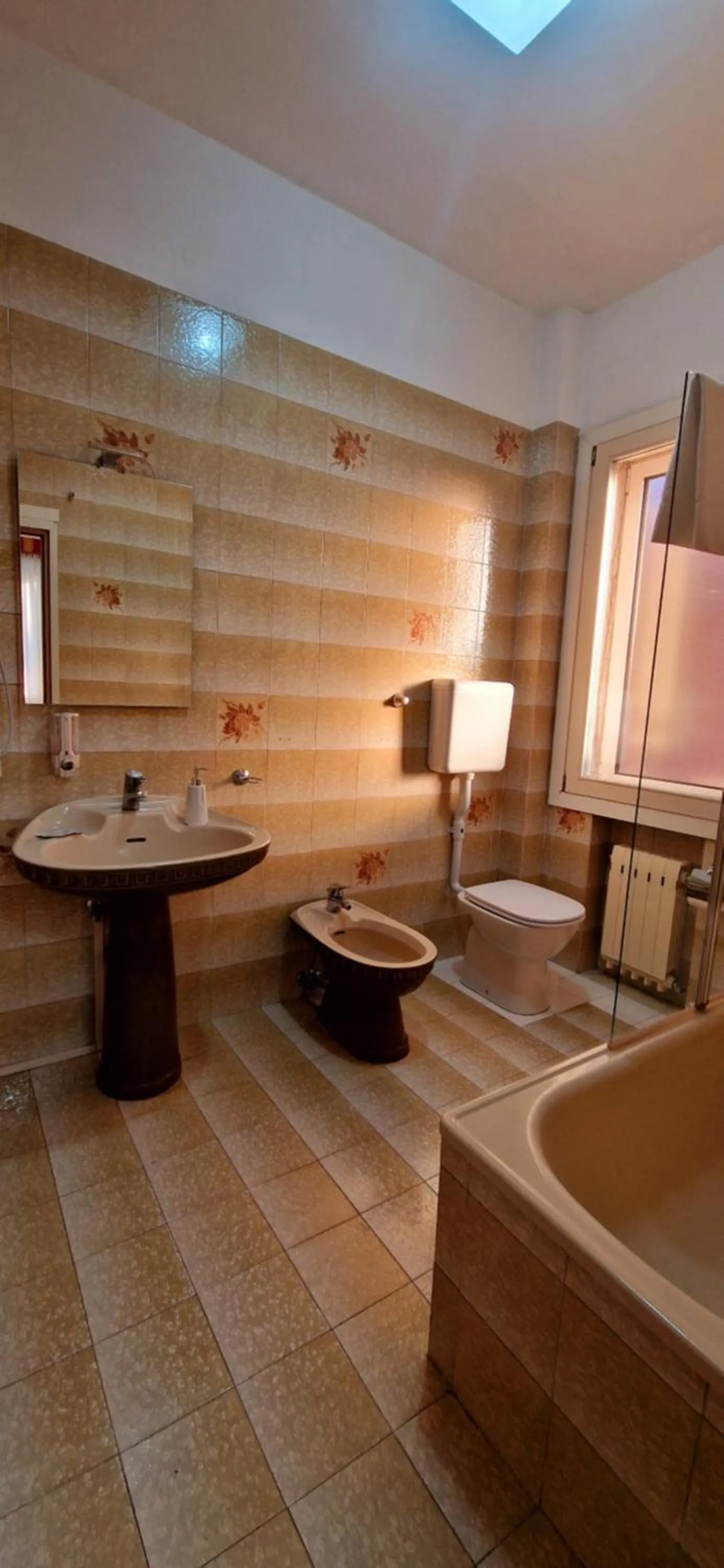 Bathroom in Hotel Tito