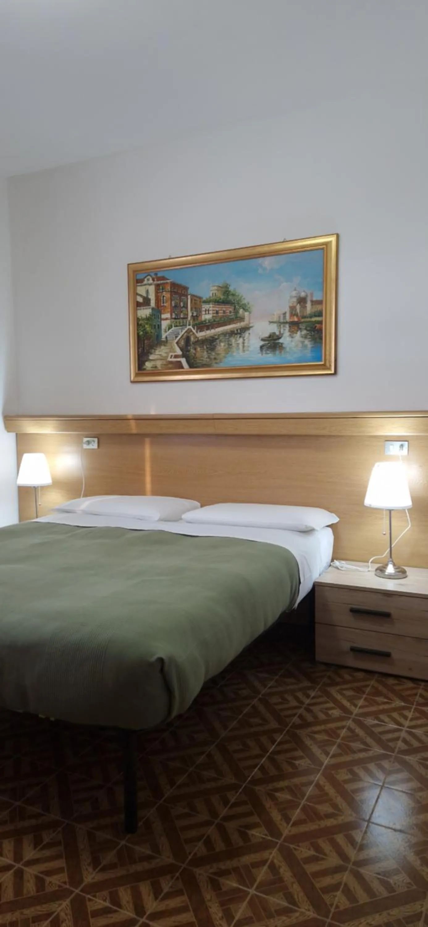 Bedroom, Bed in Hotel Tito