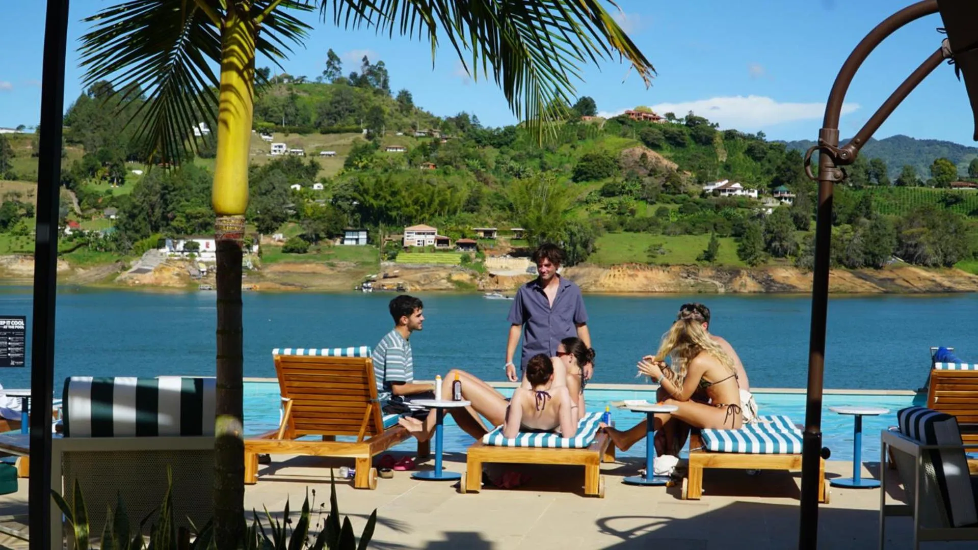 Day in Viajero Guatapé Hostel & Lake Club