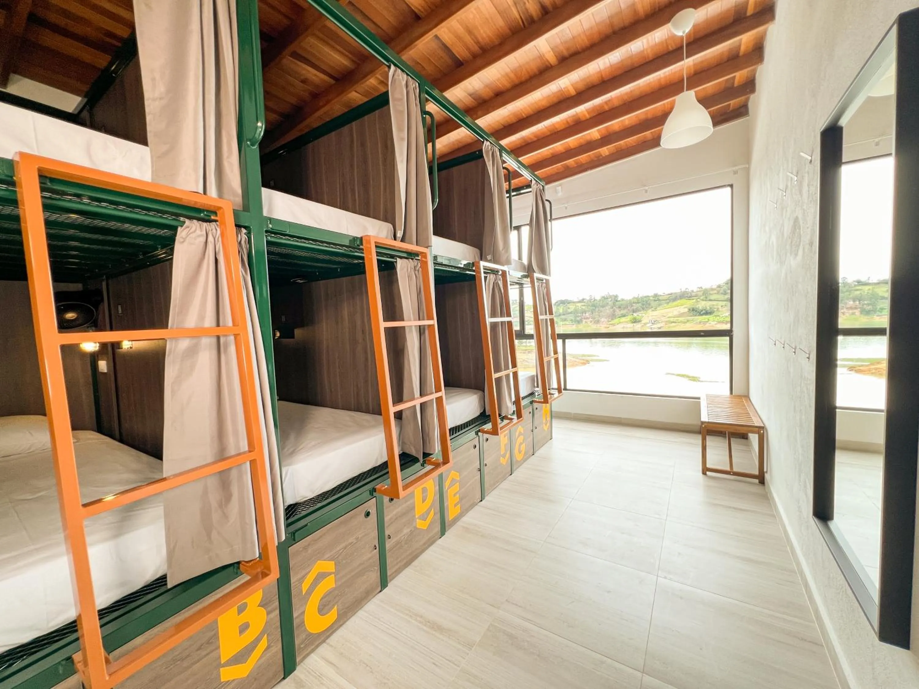 Bed in Viajero Guatapé Hostel & Lake Club