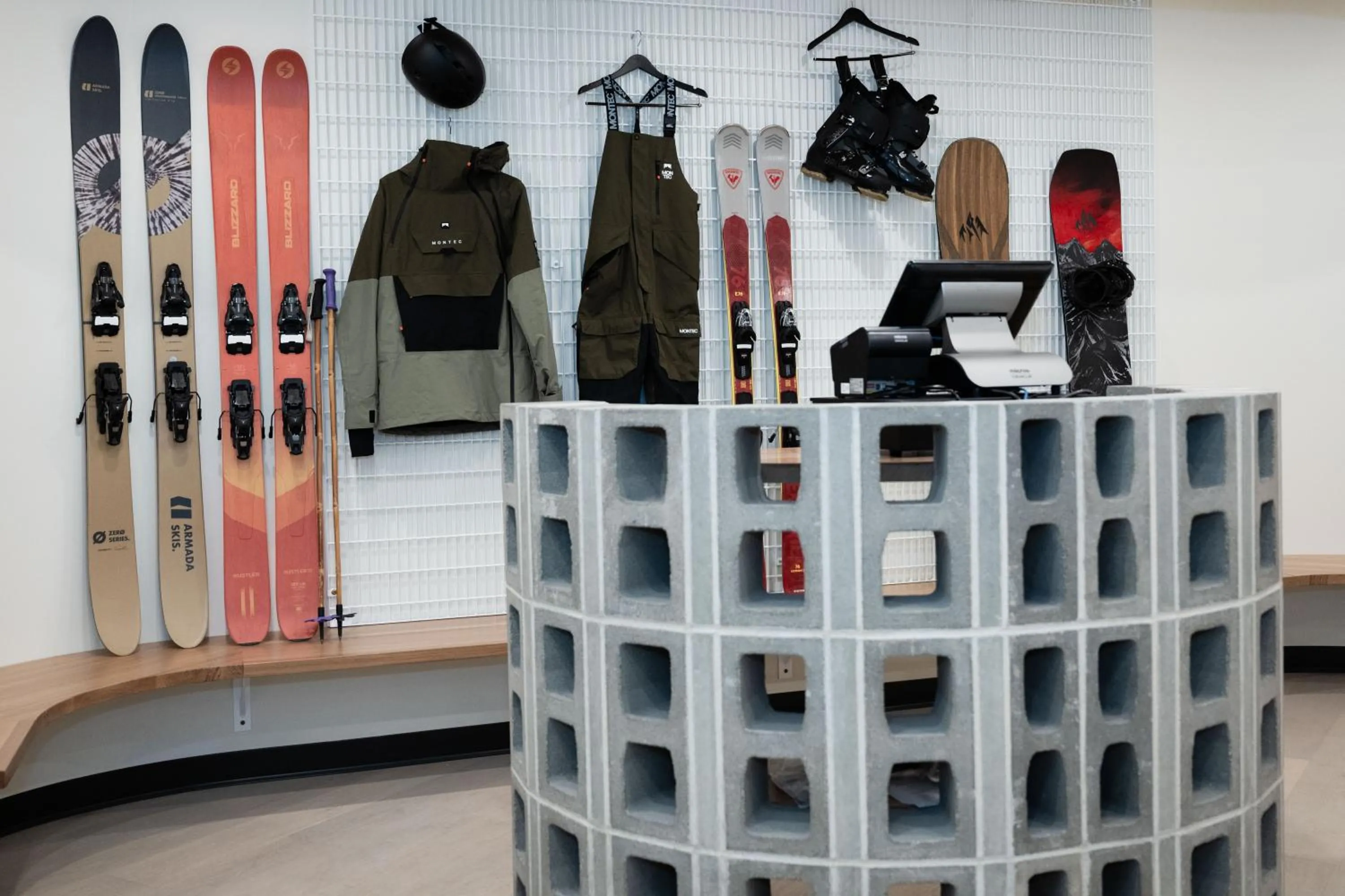 Skiing in VRGE Revelstoke