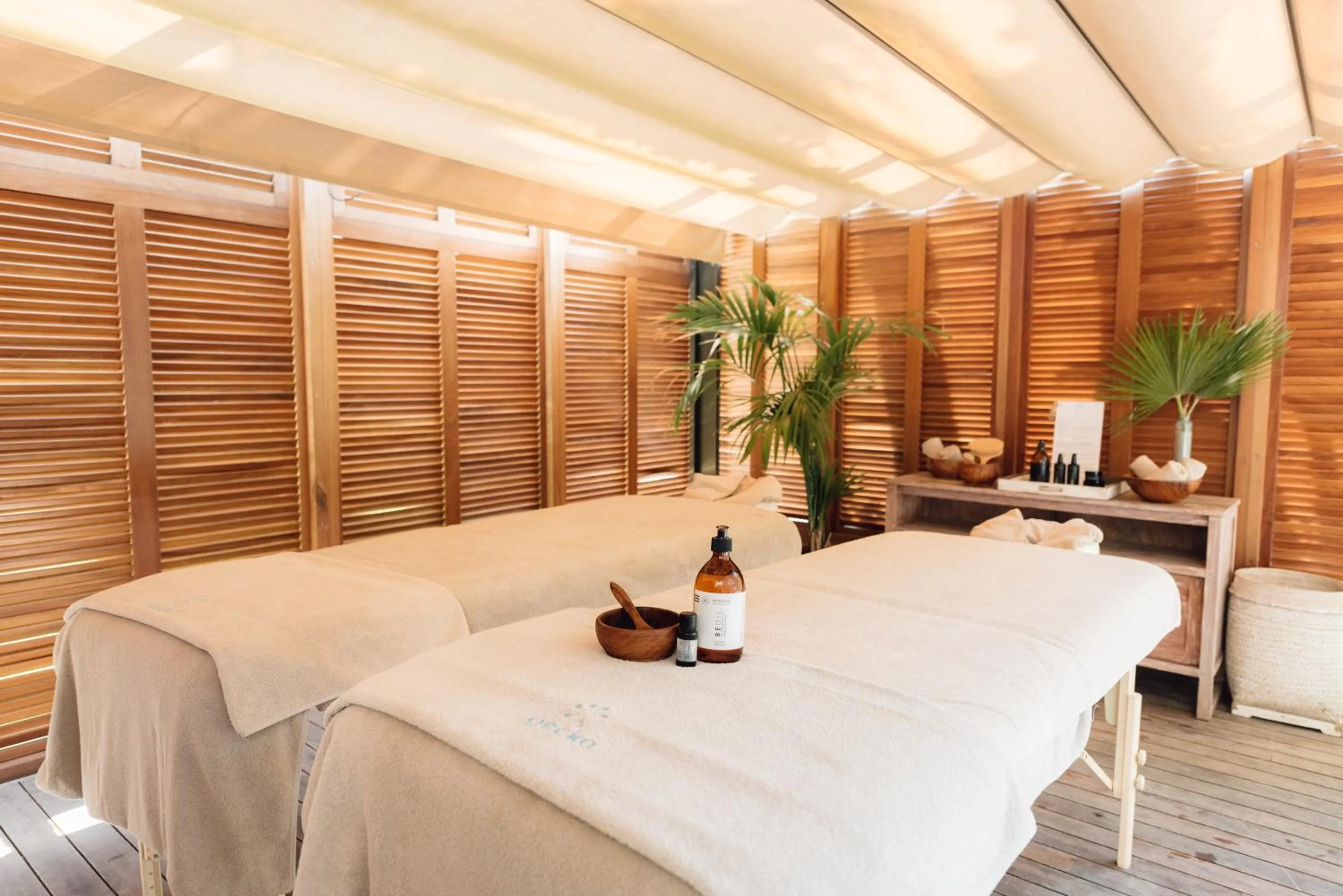 Massage in Gecko Hotel & Beach Club