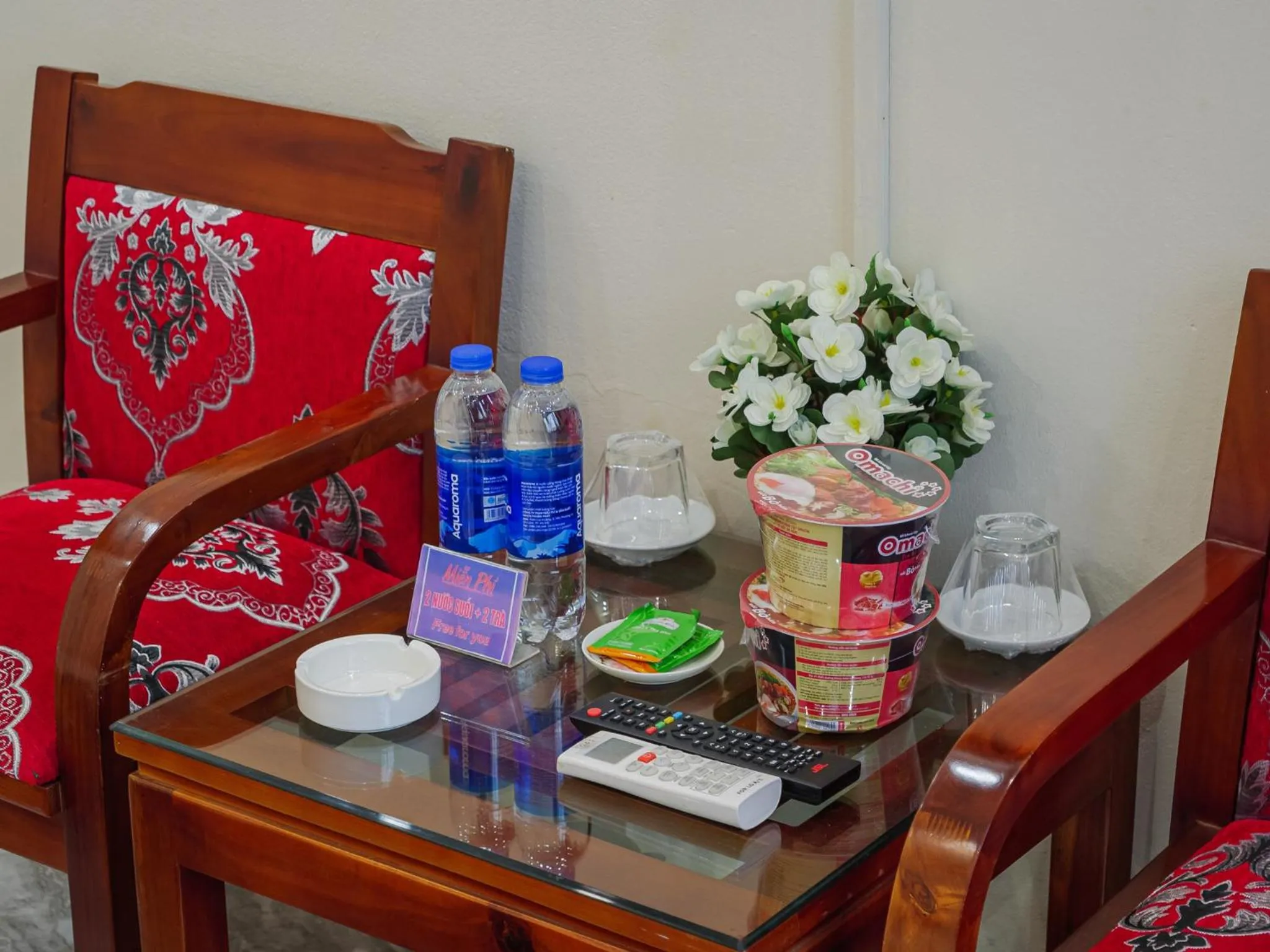 Seating area in TITANIC 3 HOTEL