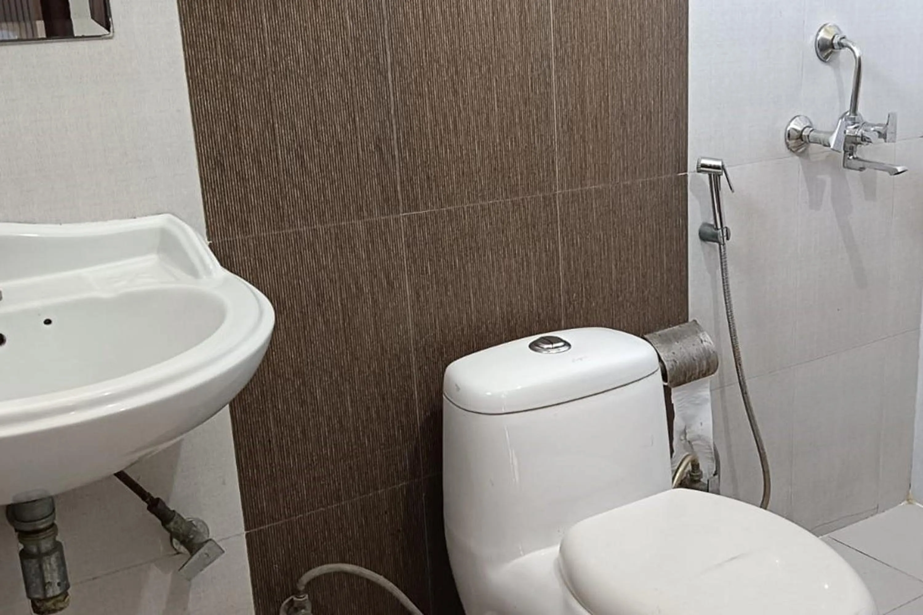 Bathroom in Hotel Shree Kanta