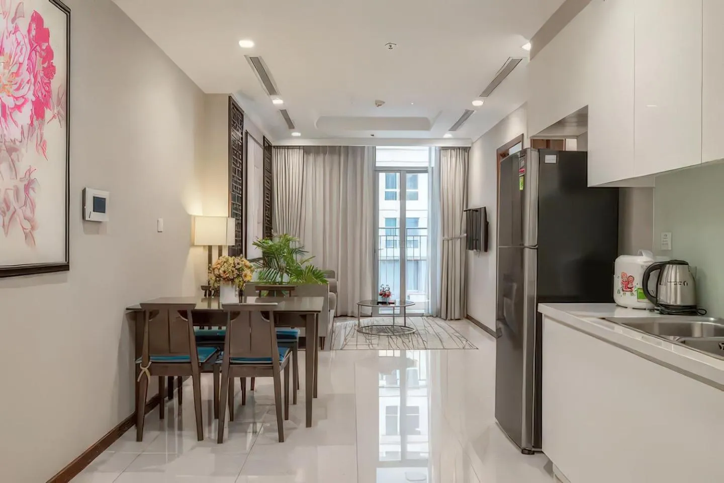 Kitchen or kitchenette in Urban Zen Saigon - Vinhomes Landmark 81