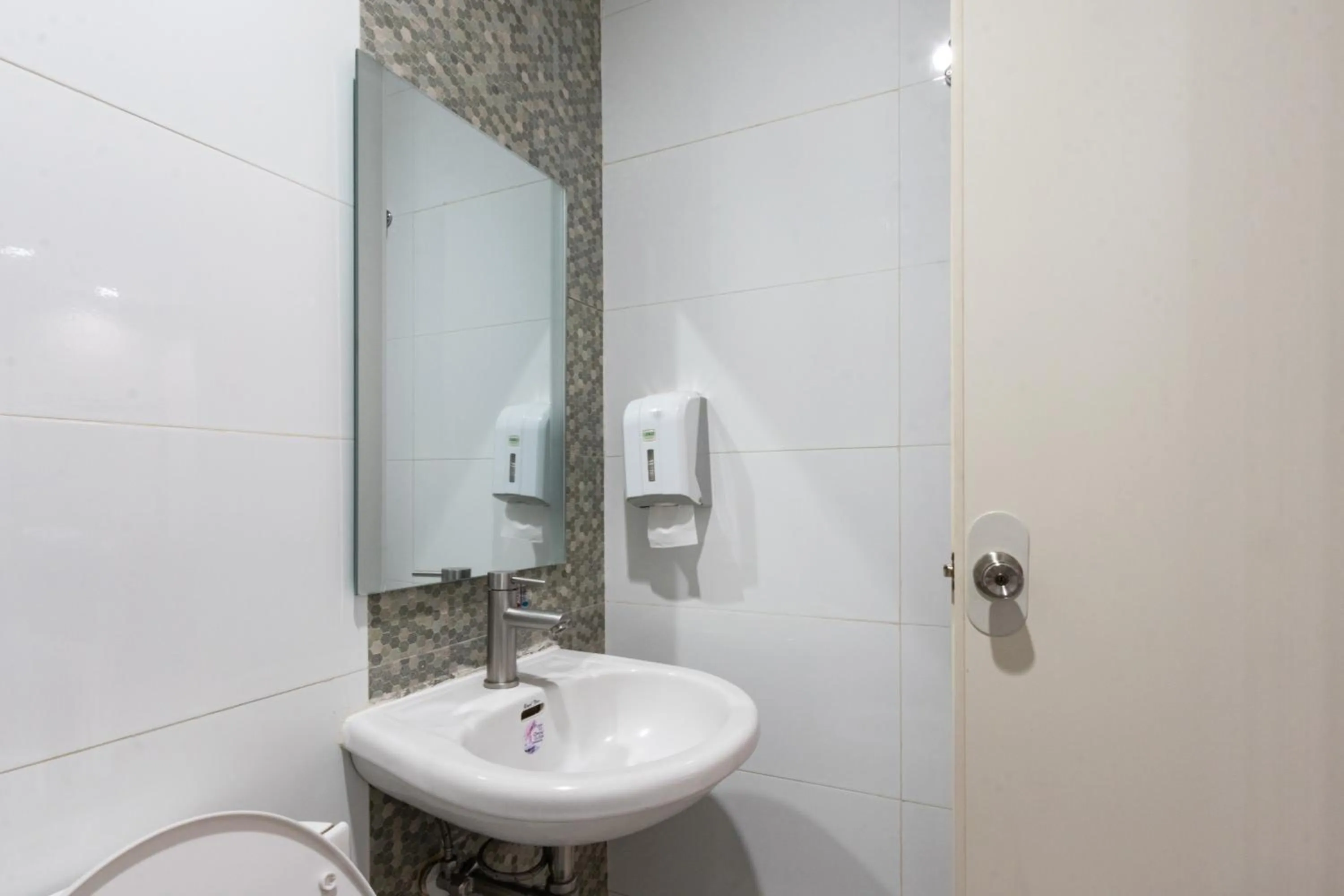 Bathroom in Hotel Sogo Santa Mesa