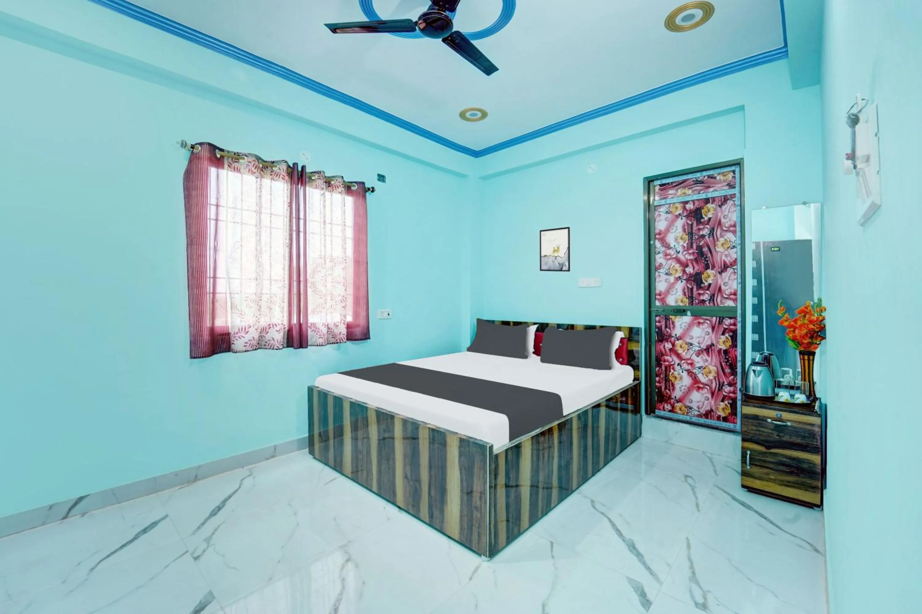Bedroom, Bed in Hotel O R K Marriage Hall and Guest House