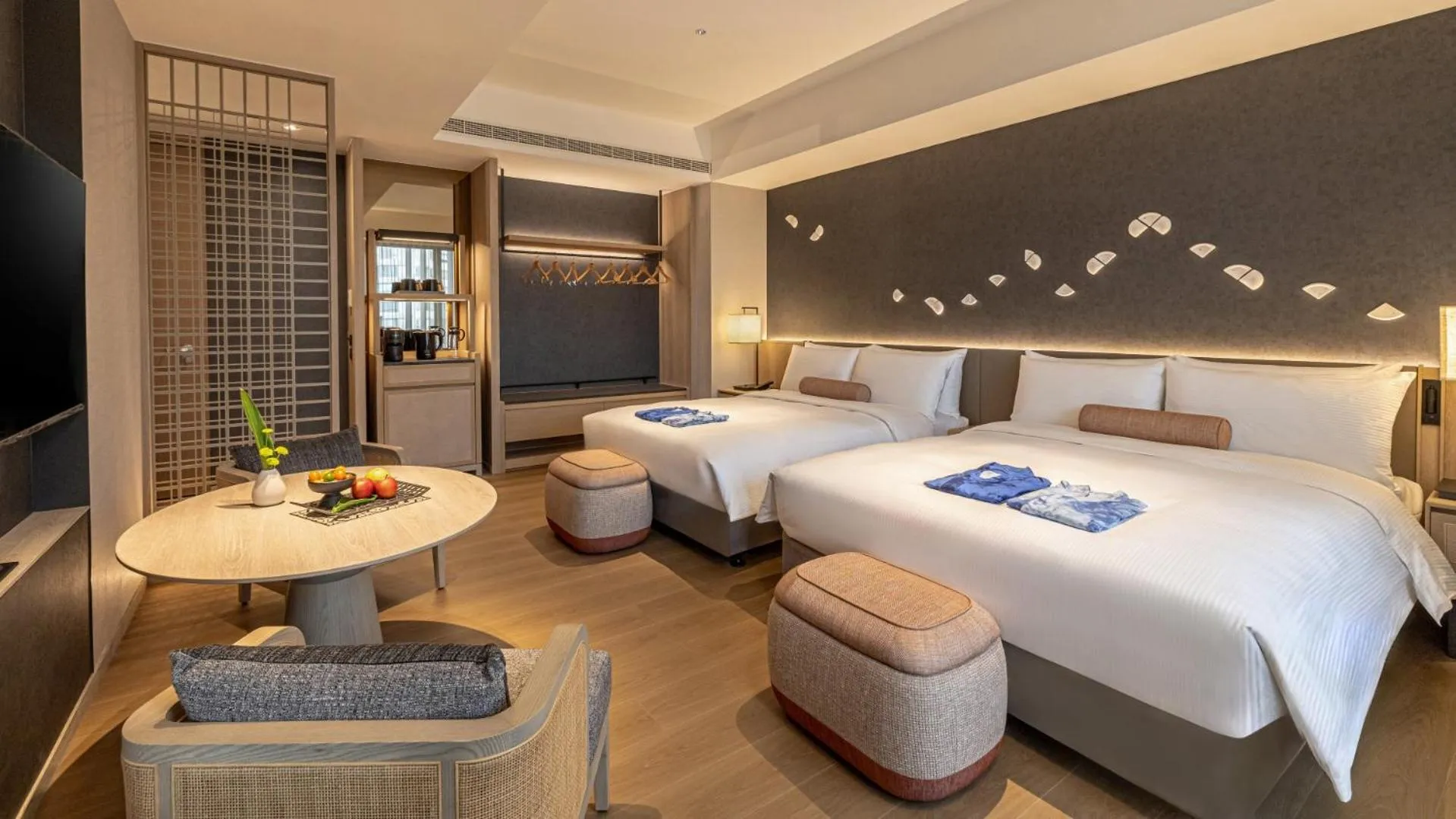 Bedroom, Bed in 北投晶泉丰旅 Wellspring by Silks Beitou