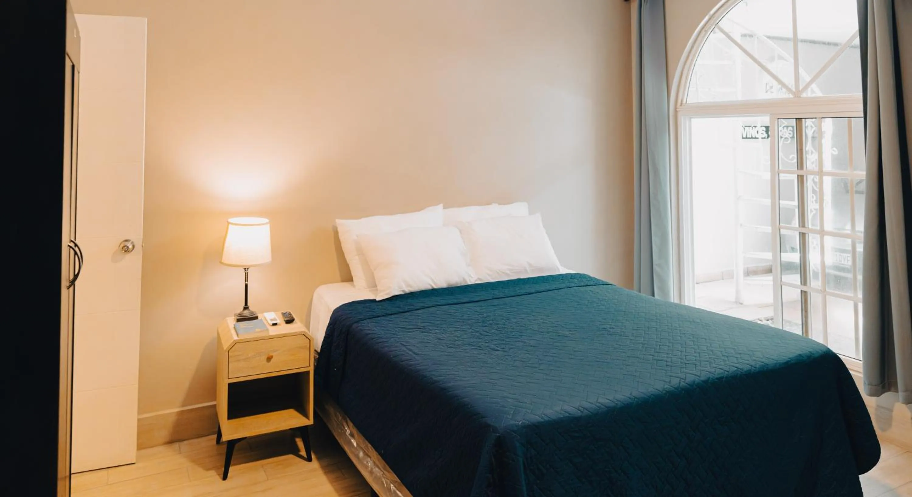 Bedroom, Bed in Villa Sicilia