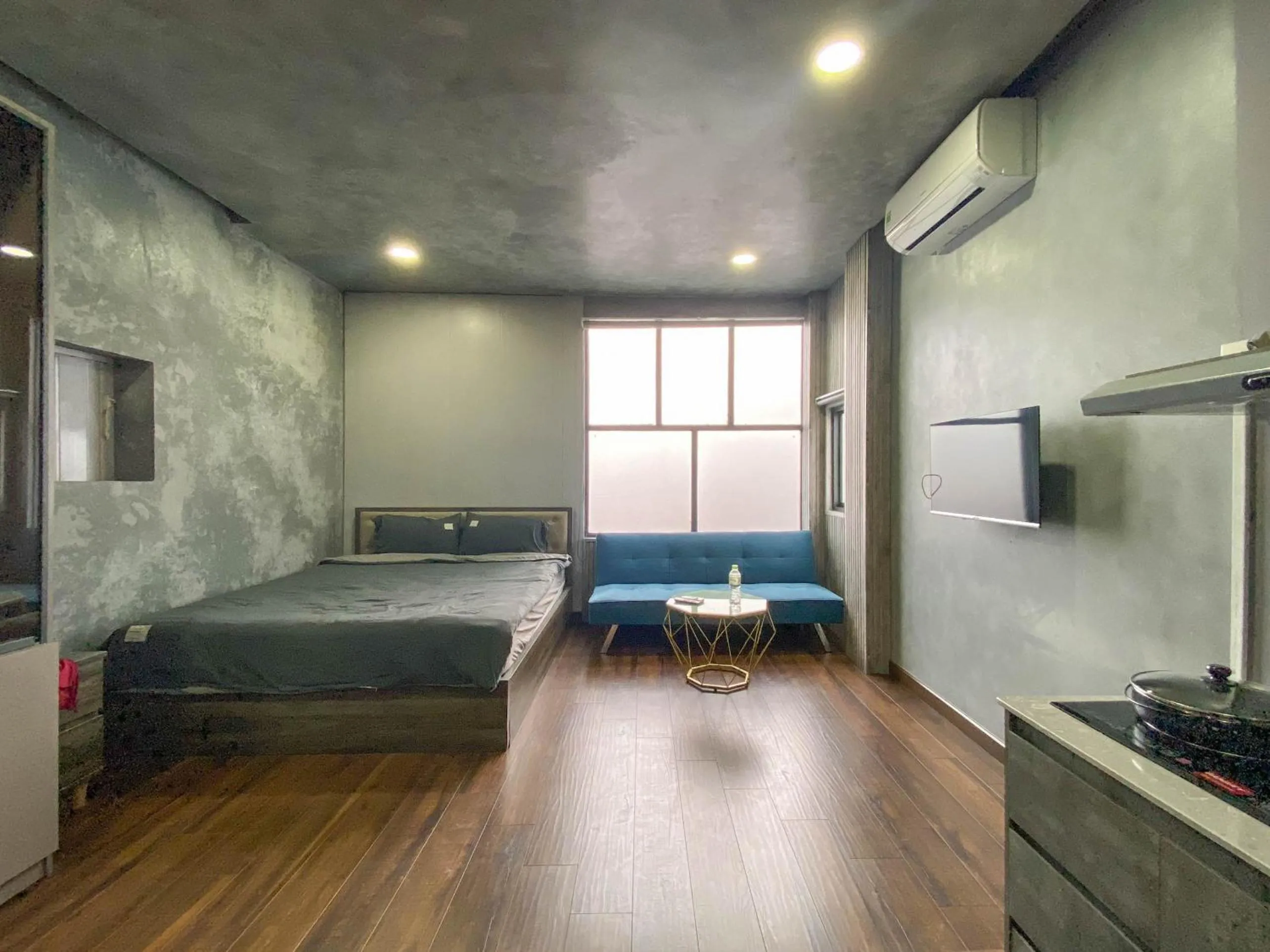 Bed in Zeus Living - Cozy Apartment in Thao Dien
