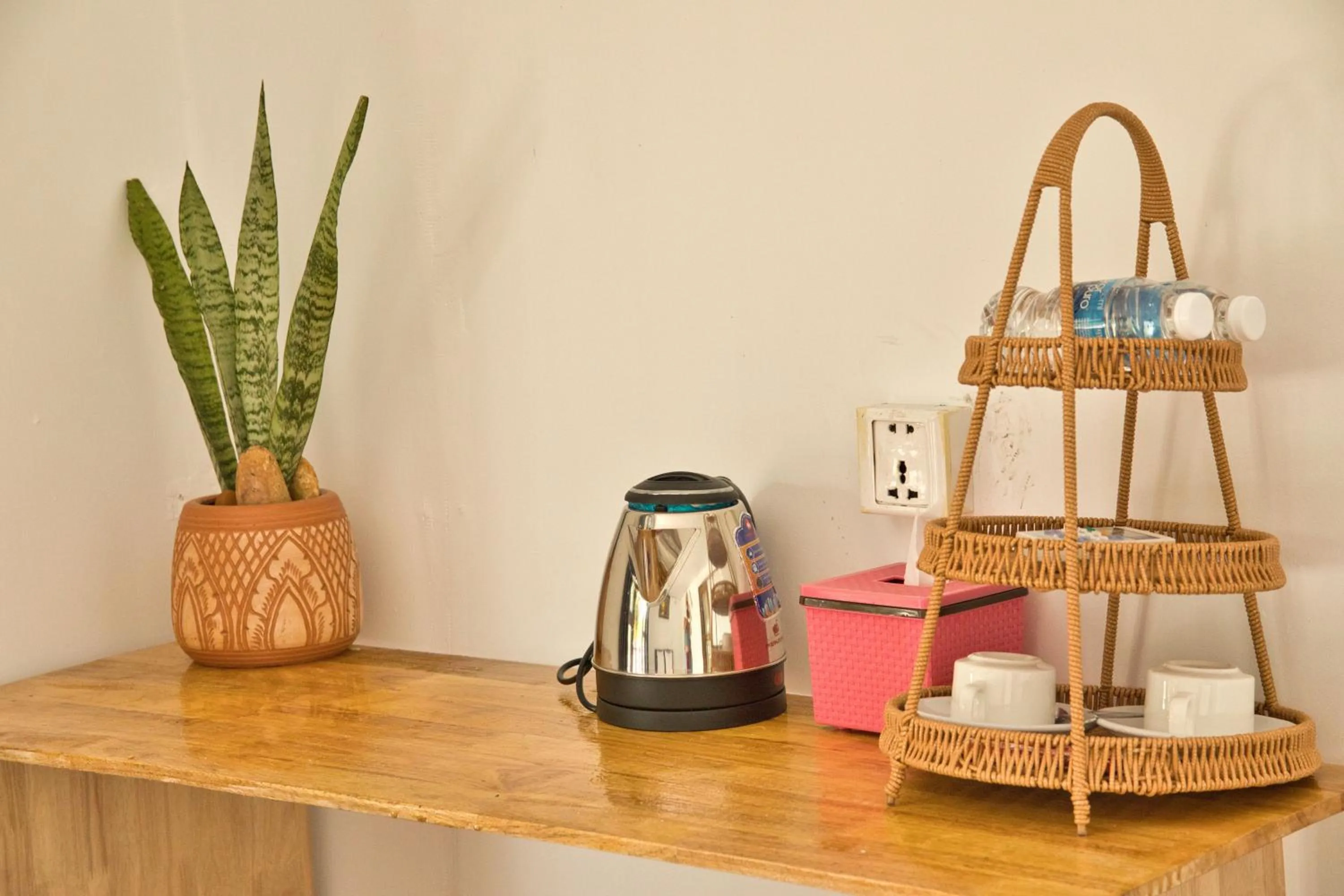 Coffee/tea facilities in Koh Rong Beach Hostel and Bungalows