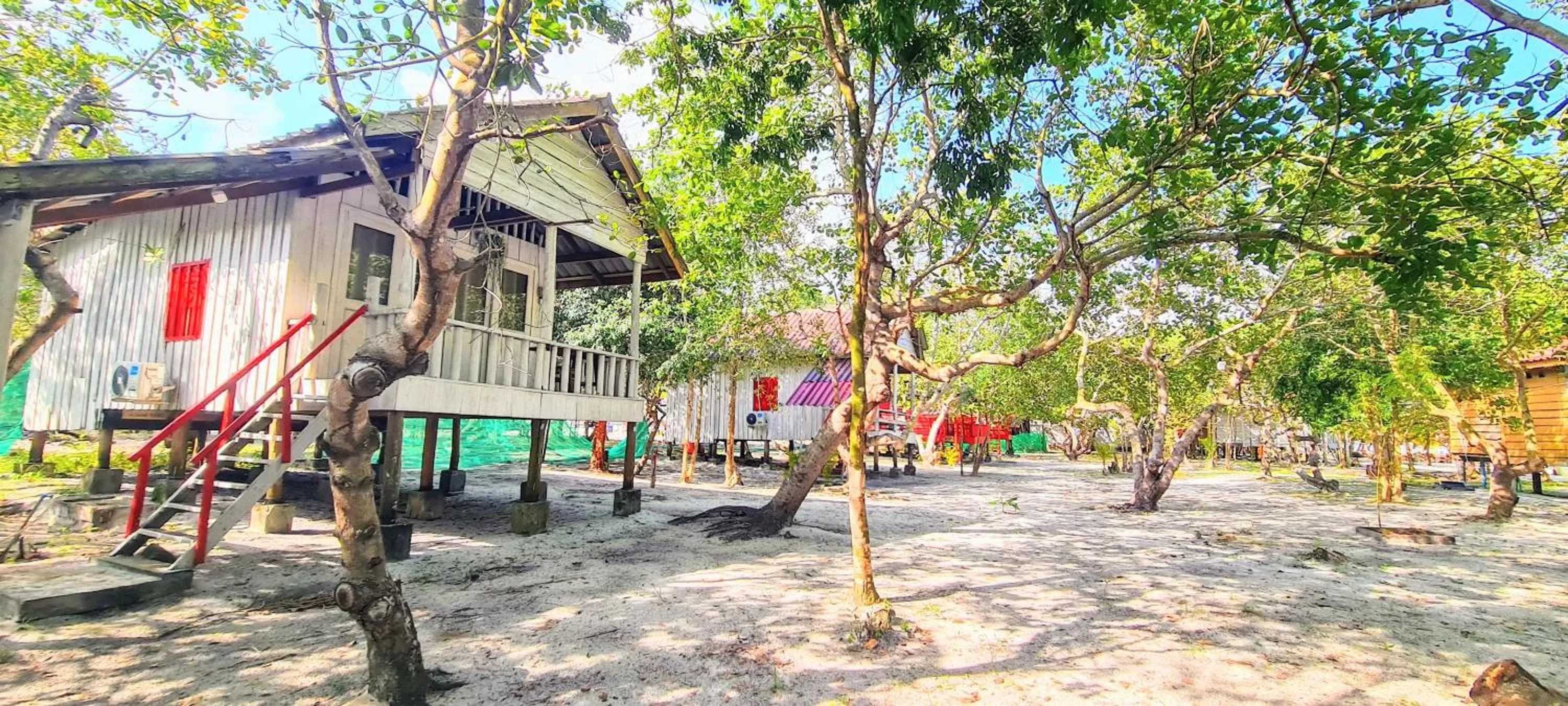 View (from property/room) in Koh Rong Beach Hostel and Bungalows