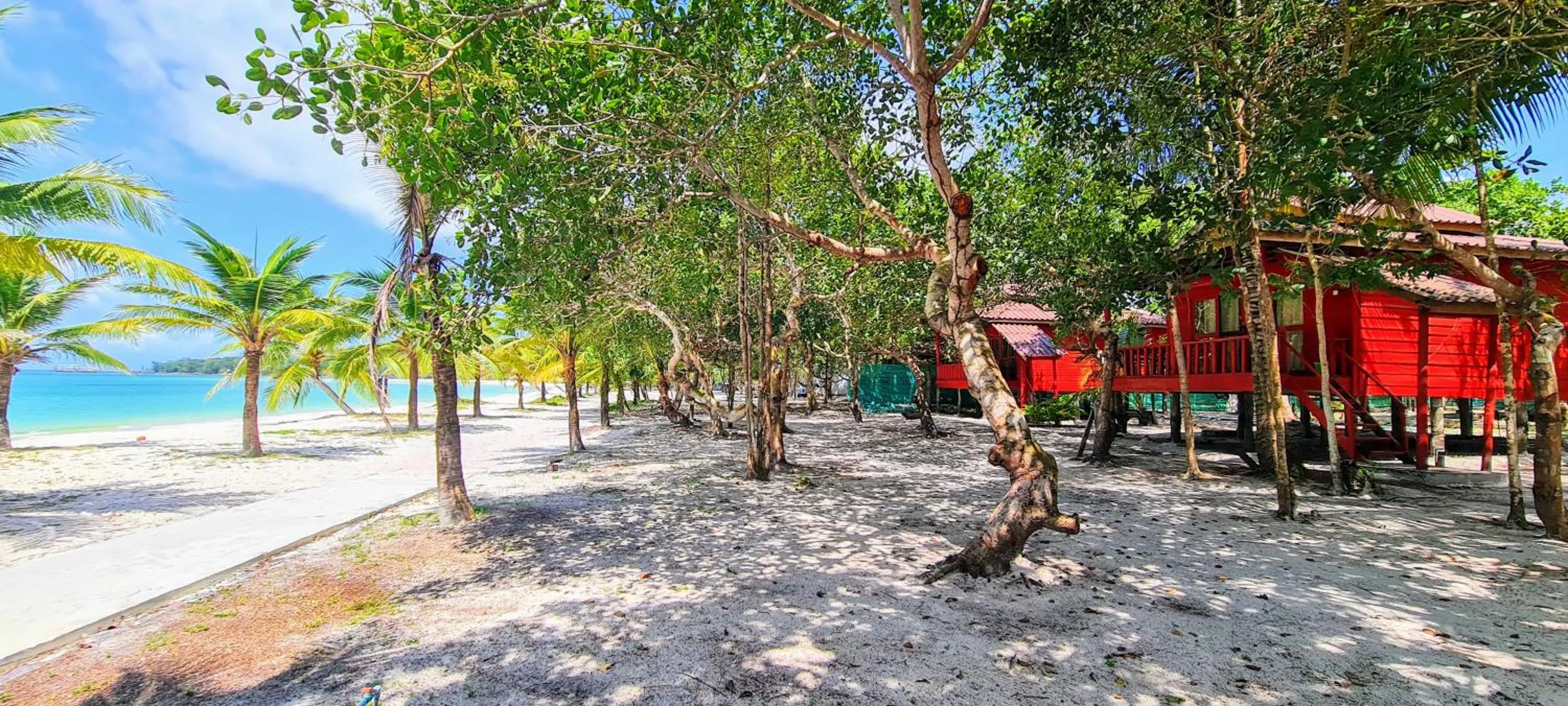 Sea view in Koh Rong Beach Hostel and Bungalows