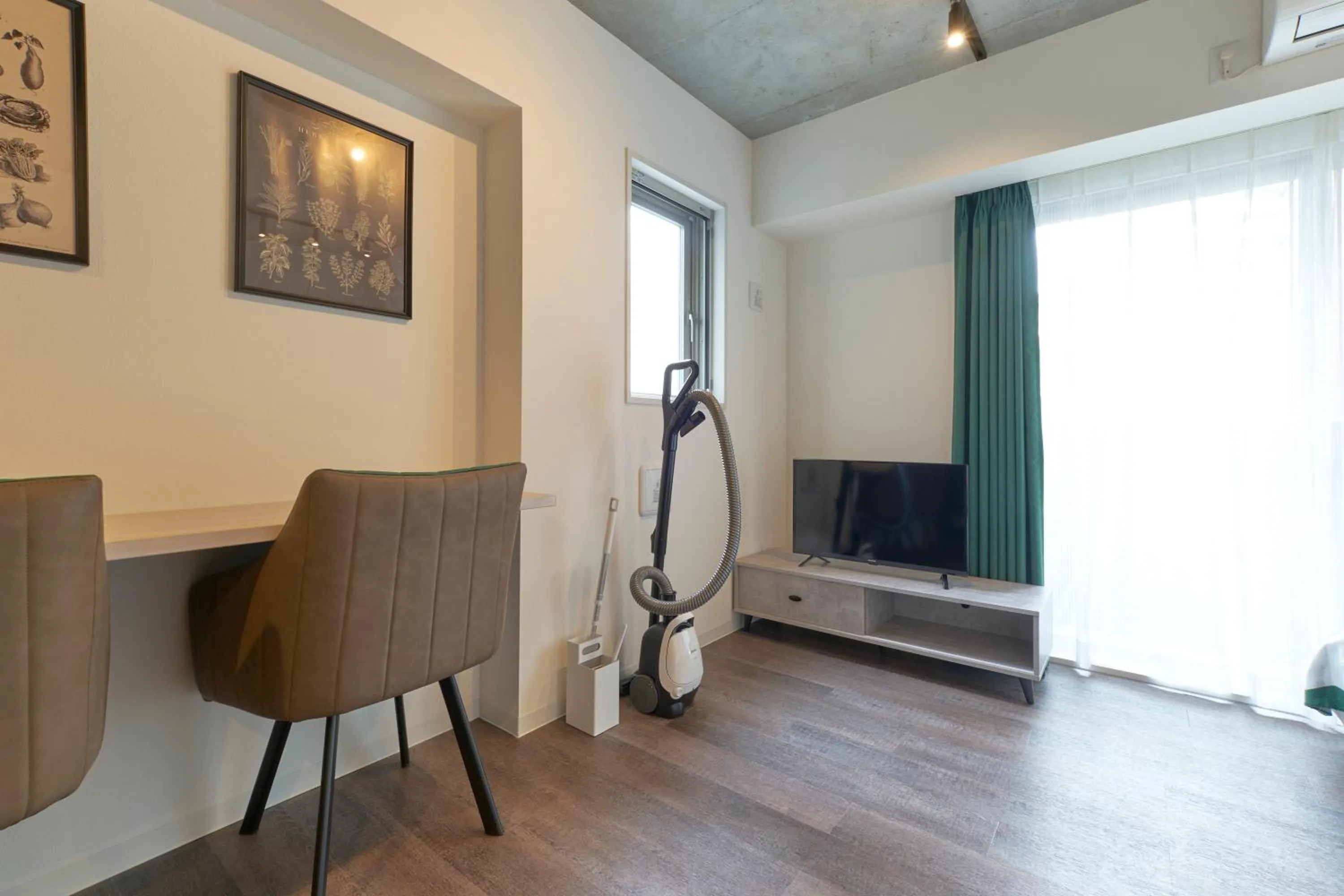 MATSUMIZAKA Hill by Tranova