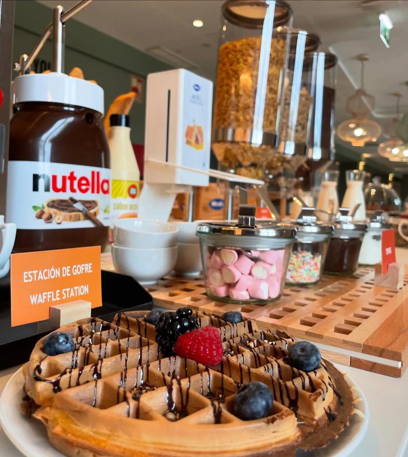 Restaurant/places to eat in Hampton By Hilton Malaga Martiricos