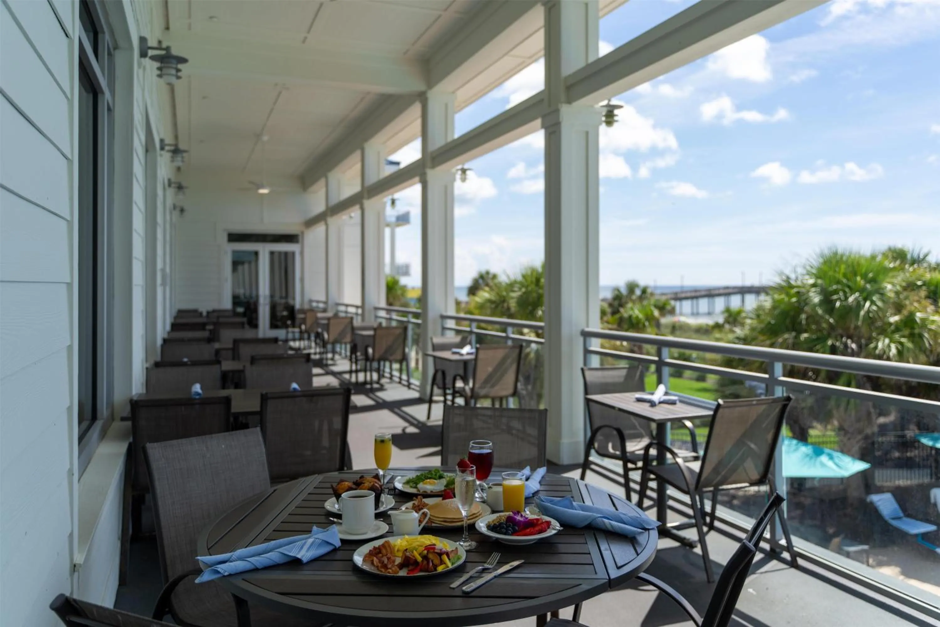 Restaurant/places to eat in The Ellie Beach Resort Myrtle Beach, Tapestry By Hilton