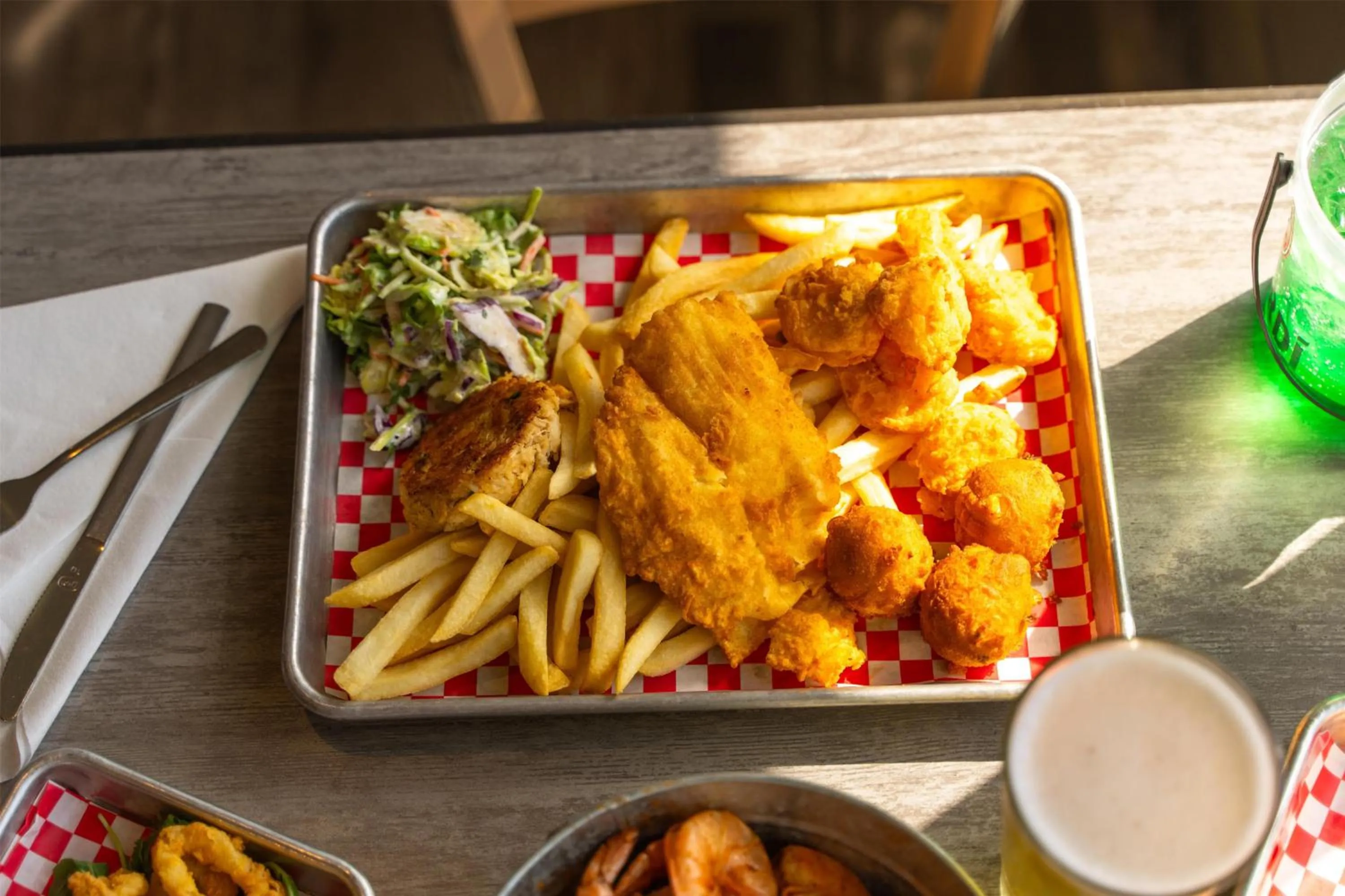 Restaurant/places to eat in The Ellie Beach Resort Myrtle Beach, Tapestry By Hilton