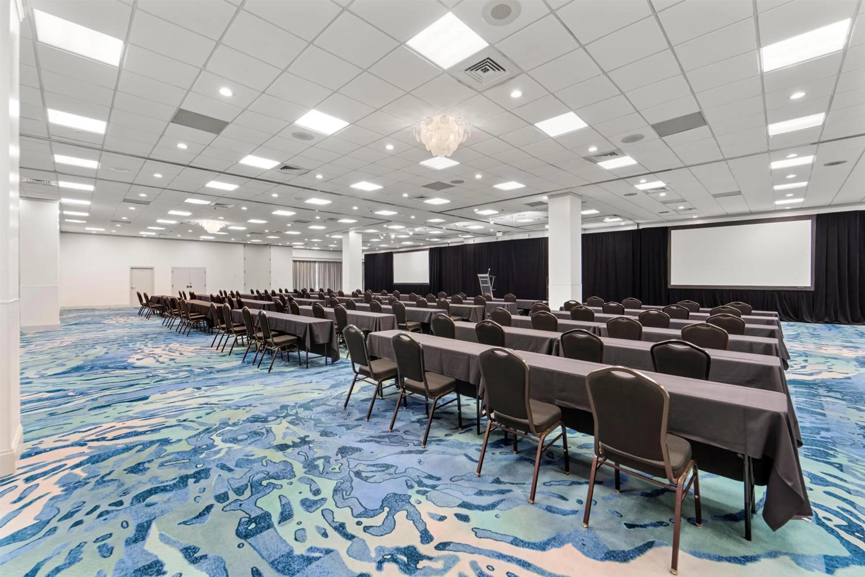 Meeting/conference room in The Ellie Beach Resort Myrtle Beach, Tapestry By Hilton