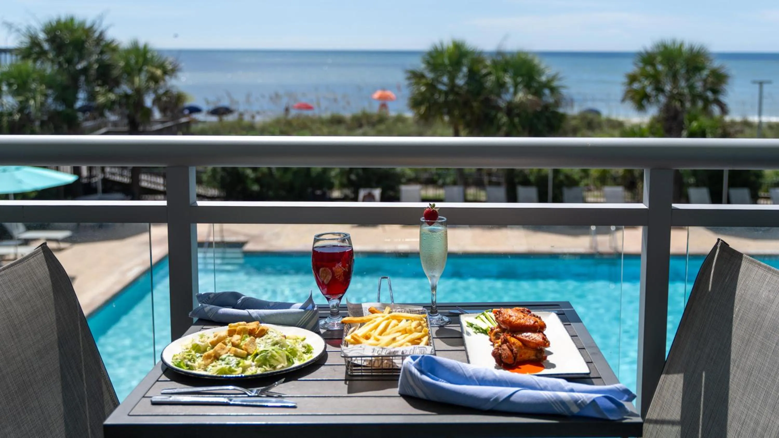 Restaurant/places to eat in The Ellie Beach Resort Myrtle Beach, Tapestry By Hilton