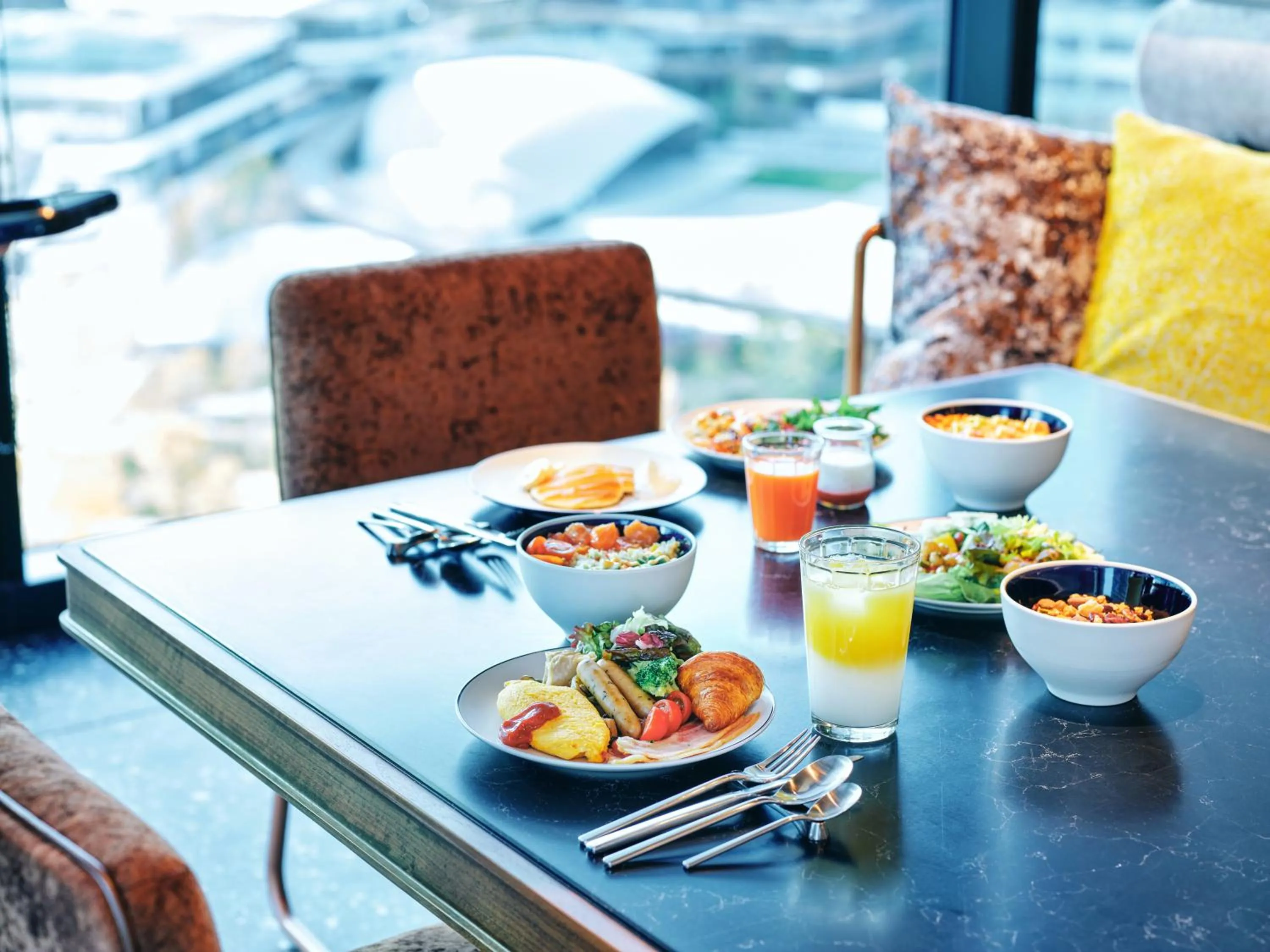 Restaurant/places to eat in Canopy By Hilton Osaka Umeda