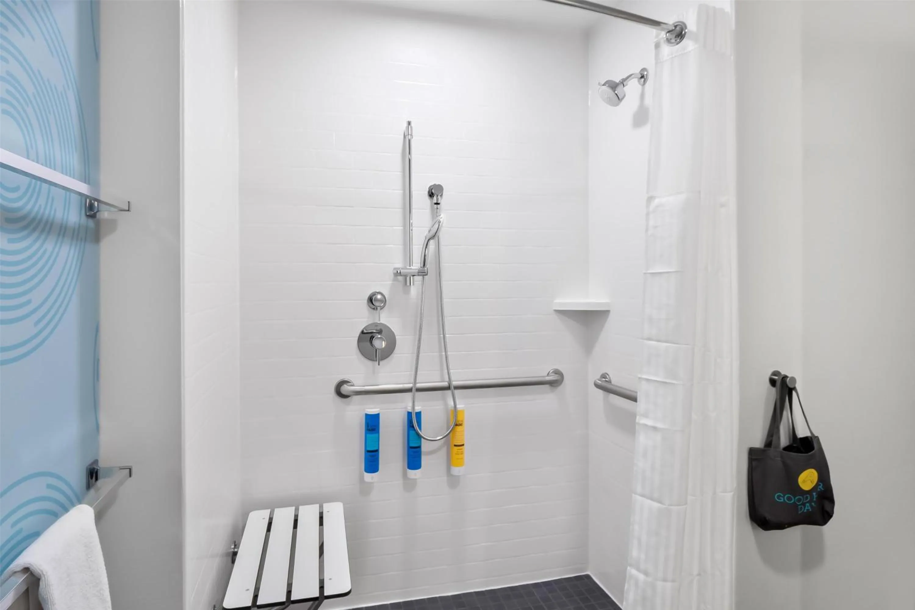 Bathroom in Tru By Hilton Wauseon