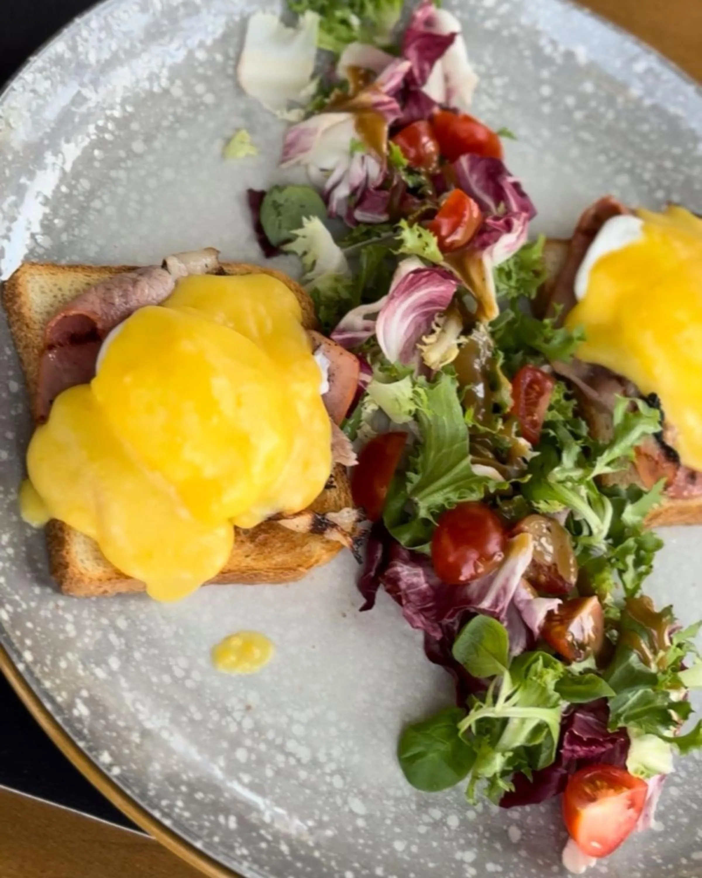 Breakfast in OBA LUXURY BOUTIQUE