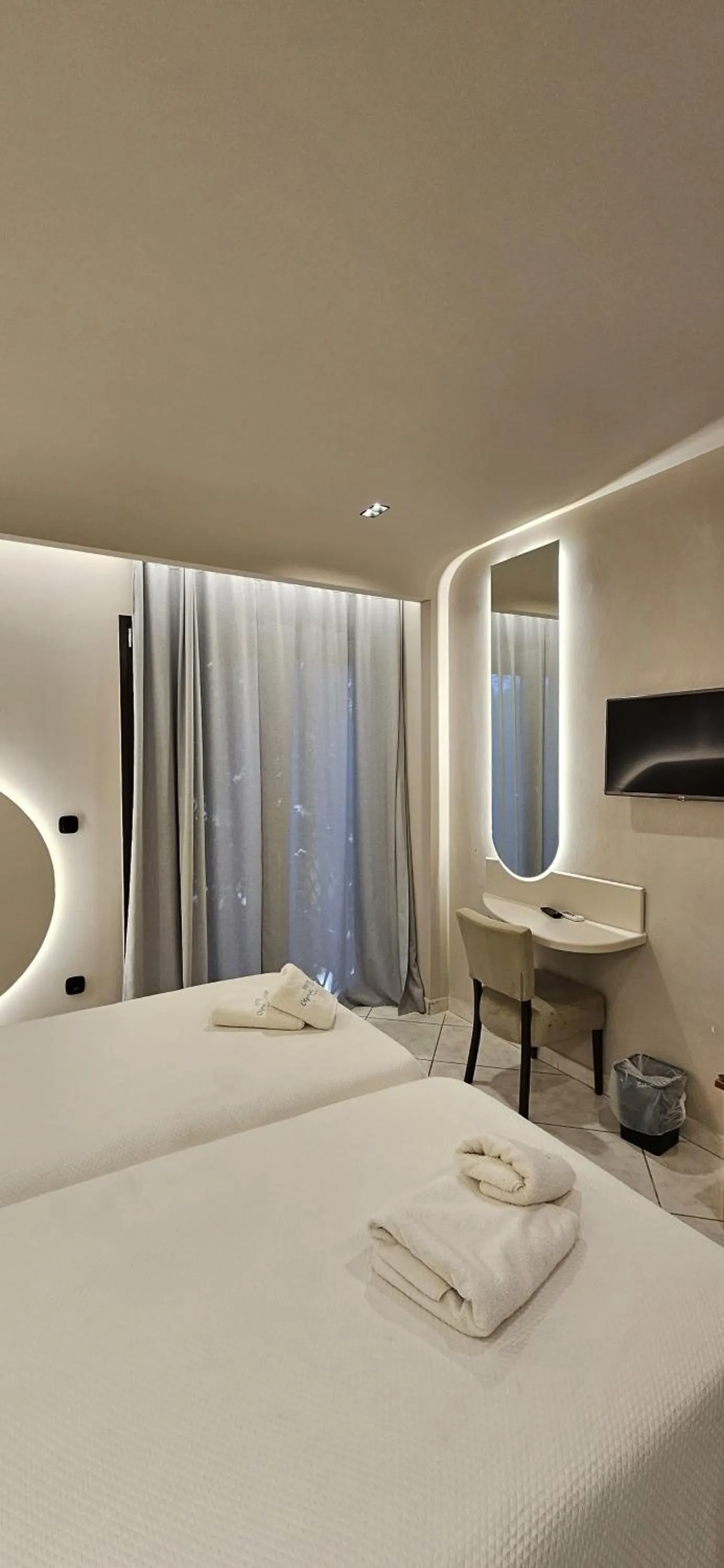 Photo of the whole room, Bed in Olympic Village Hotel & SPA