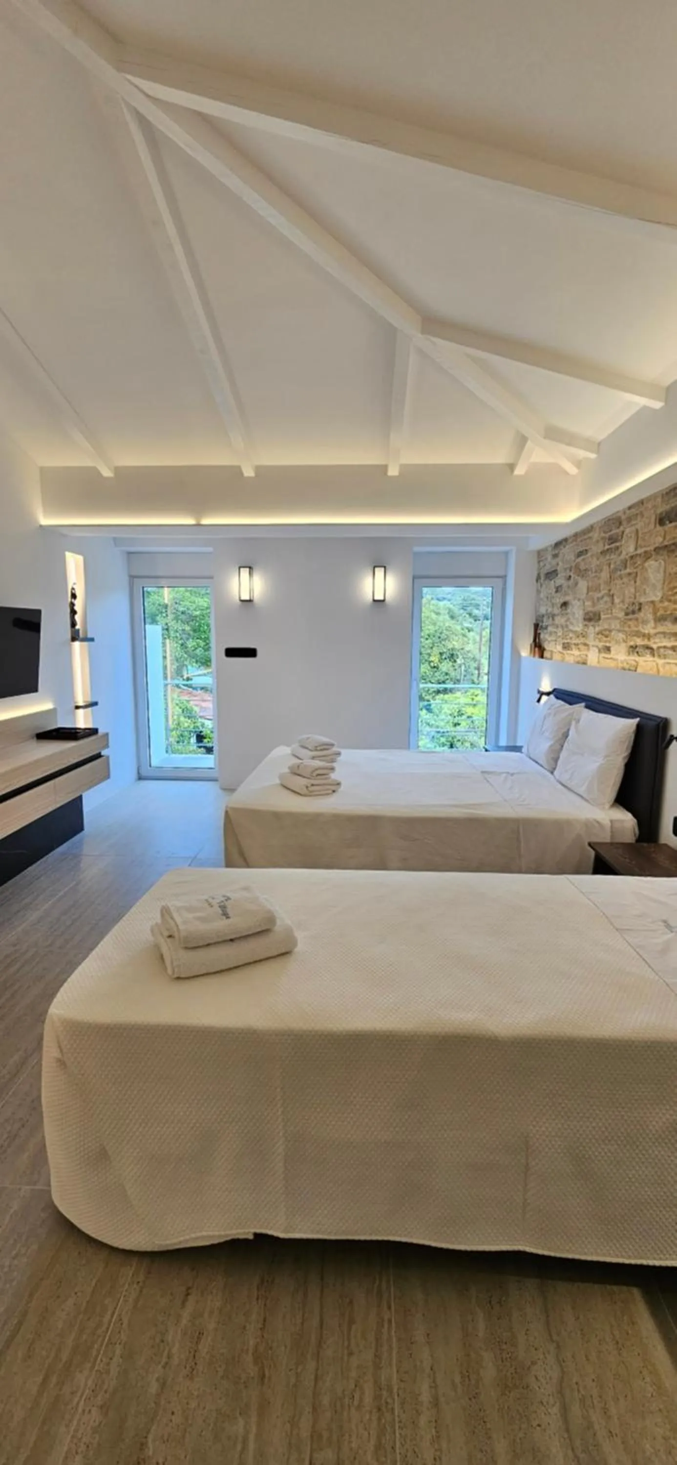 Bedroom, Bed in Olympic Village Hotel & SPA