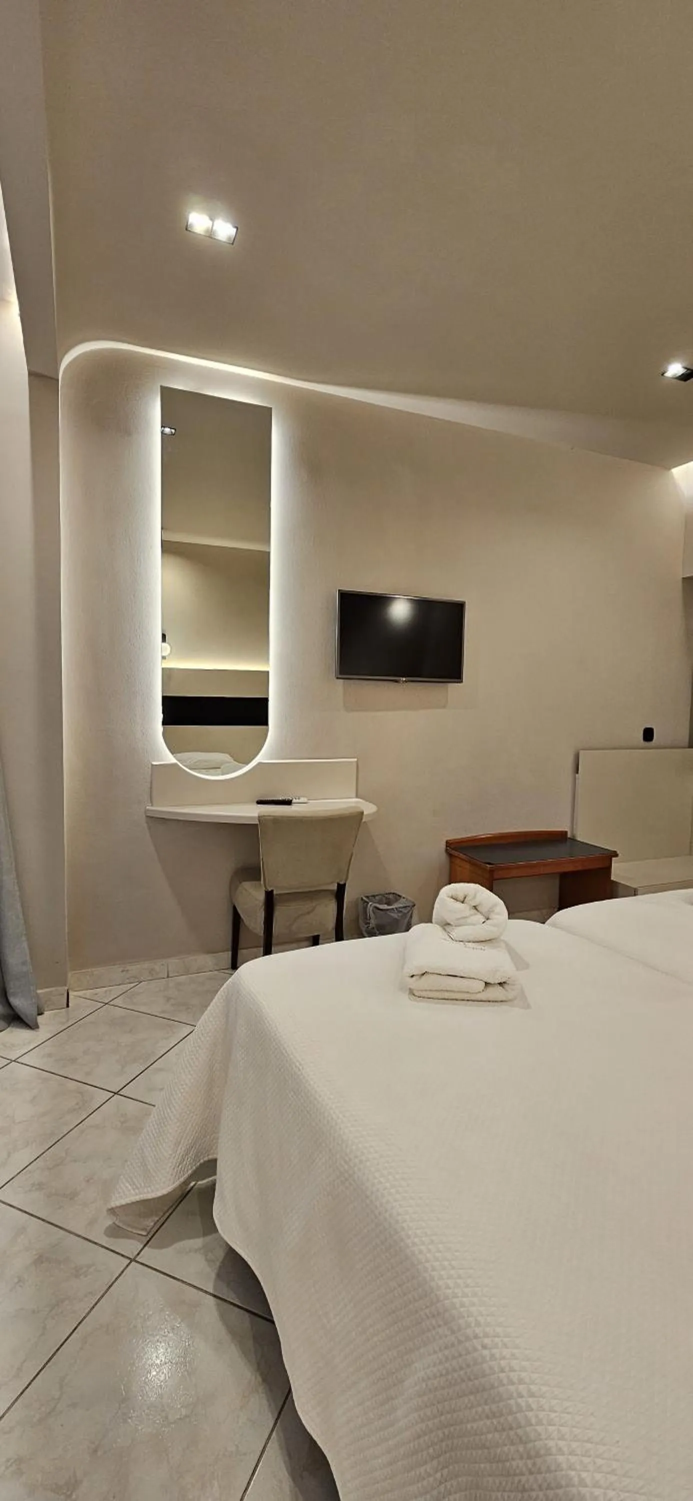 Bedroom, Bed in Olympic Village Hotel & SPA