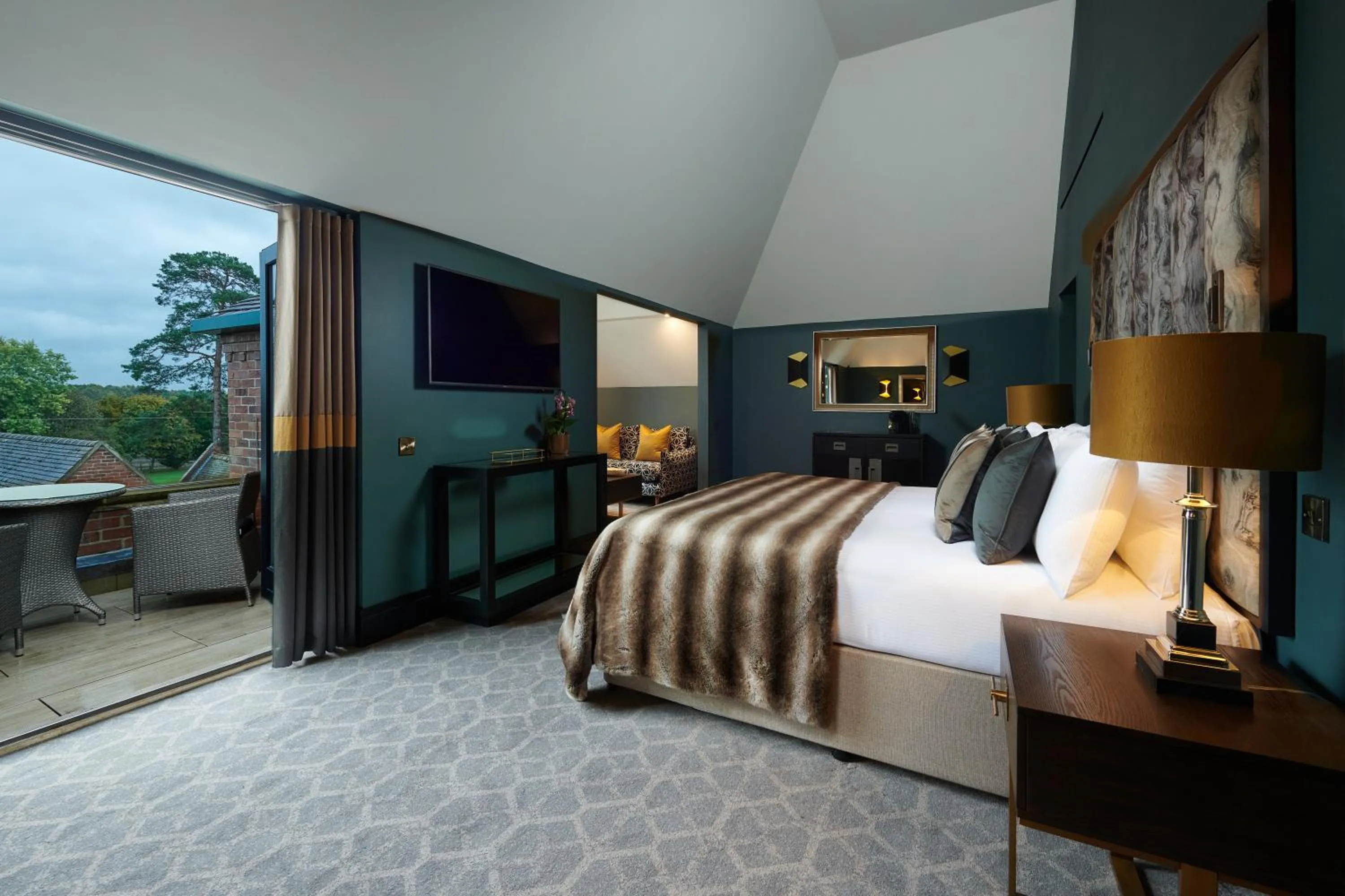 Bed in Aldwark Manor Estate