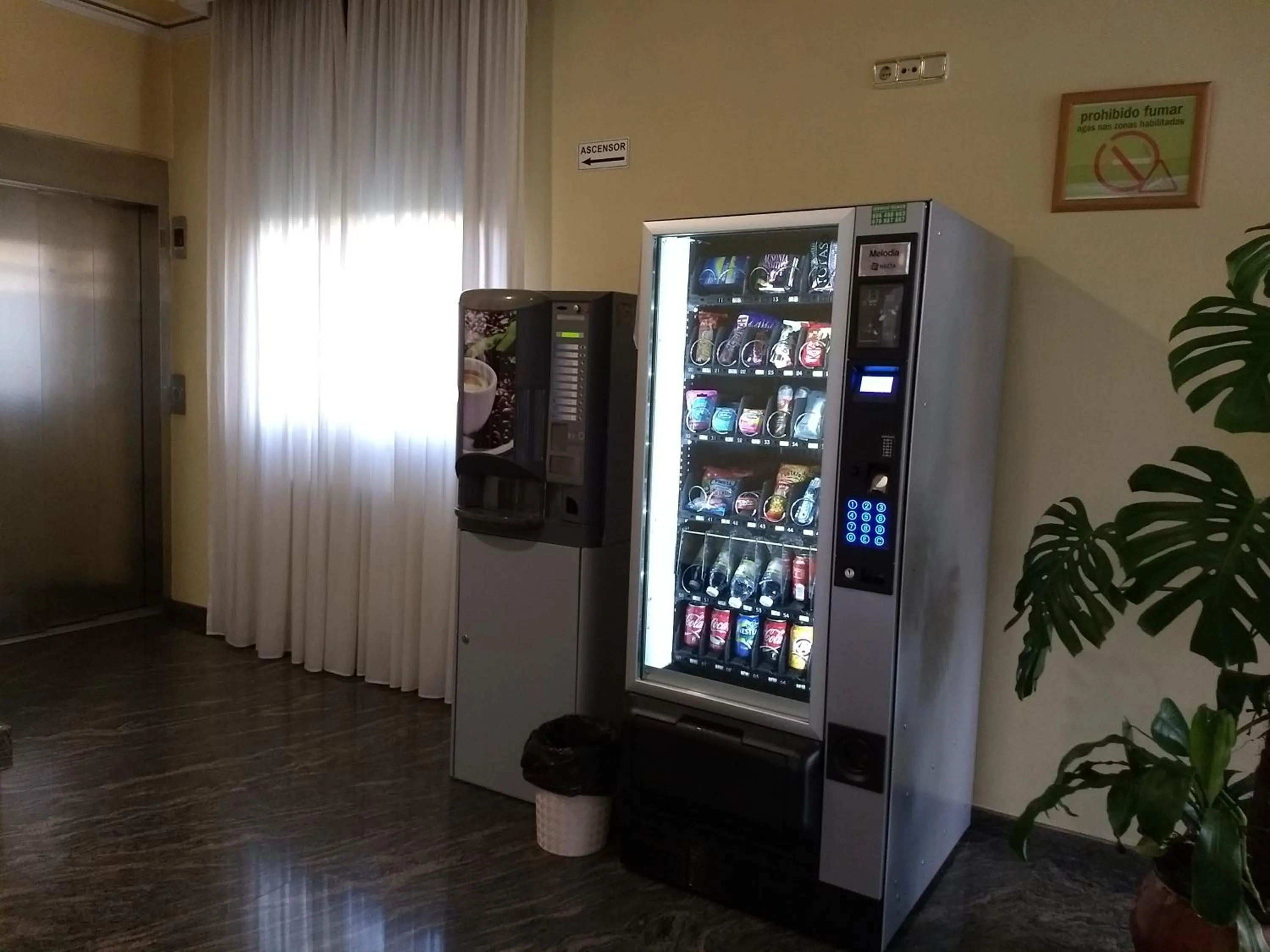 Lobby or reception in Hotel Avión by Bossh! Hotels