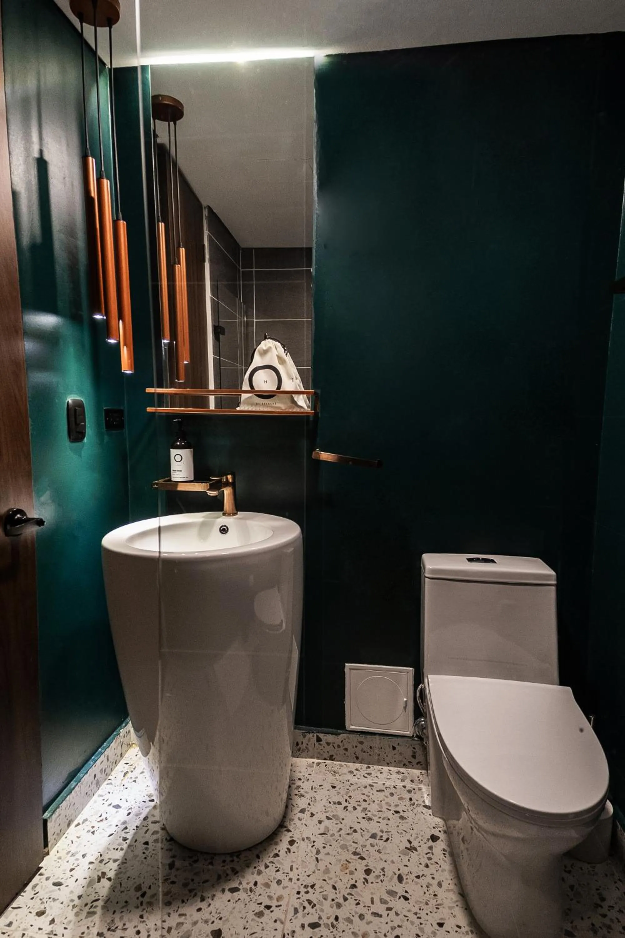 Bathroom in The O by Seekers Medellín