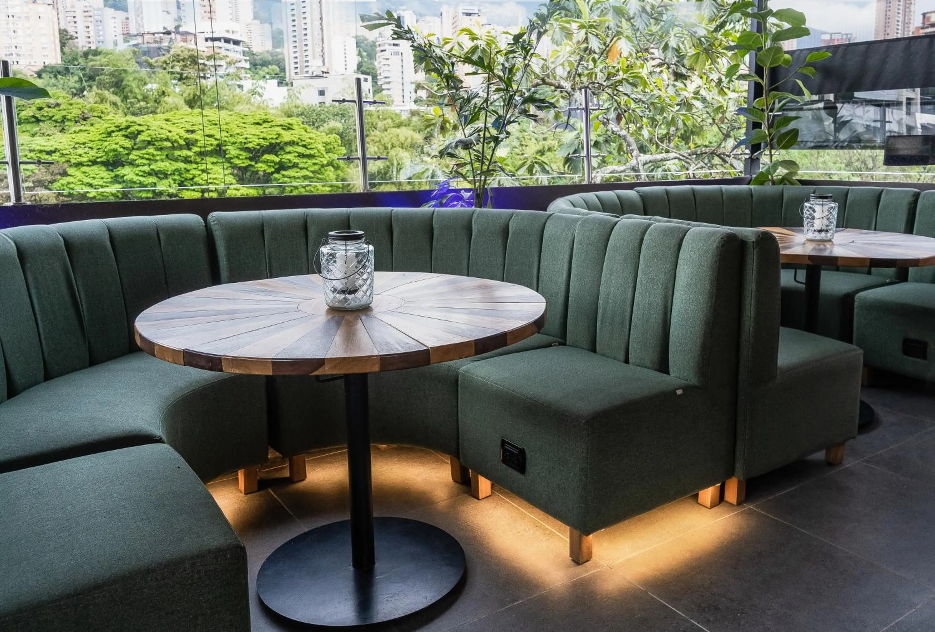 Restaurant/places to eat in The O by Seekers Medellín