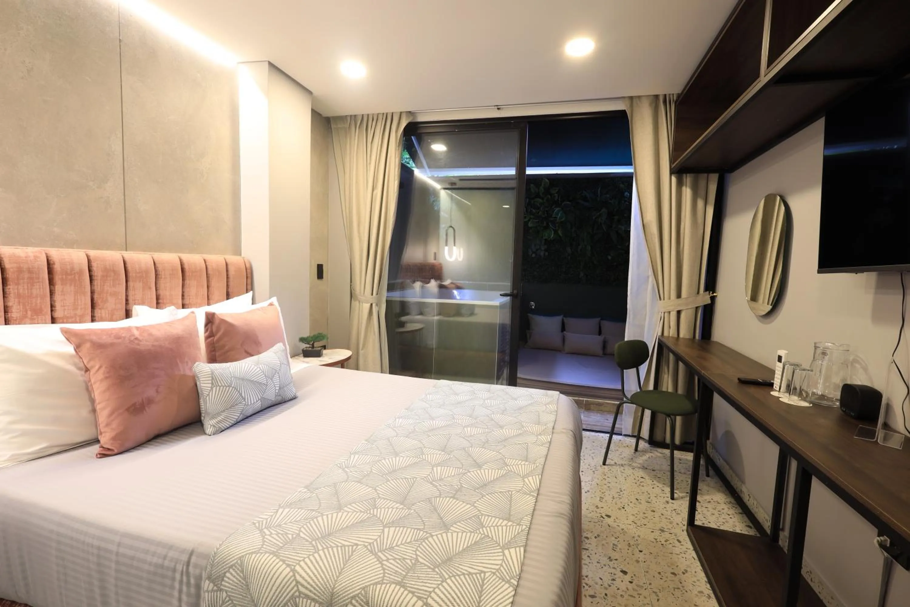 Bedroom, Bed in The O by Seekers Medellín