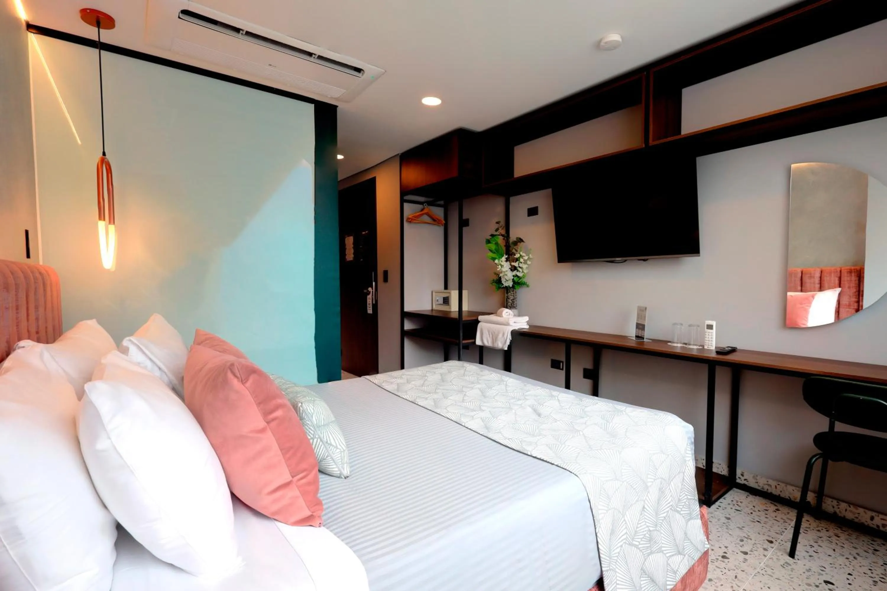 Bed in The O by Seekers Medellín