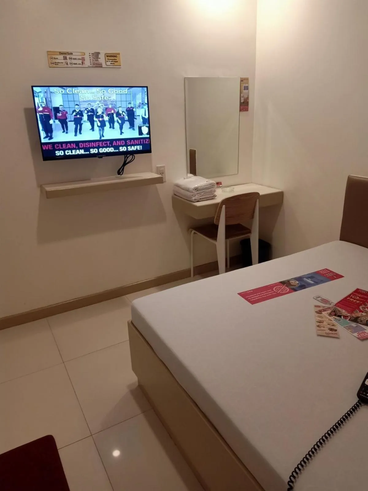 Bed in Hotel Sogo General Trias