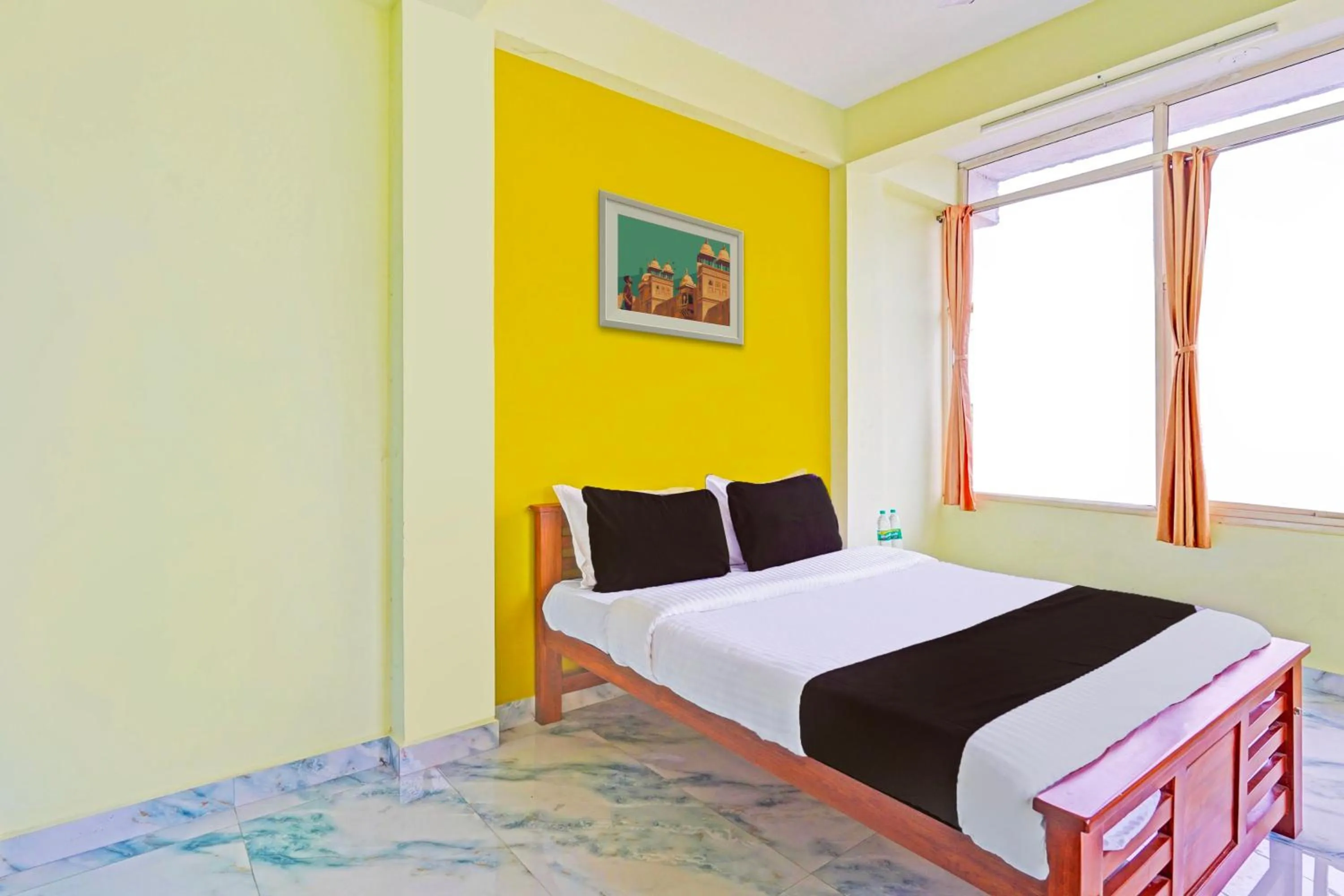 Bedroom, Bed in Hotel O by OYO LA VGA RESIDENCY