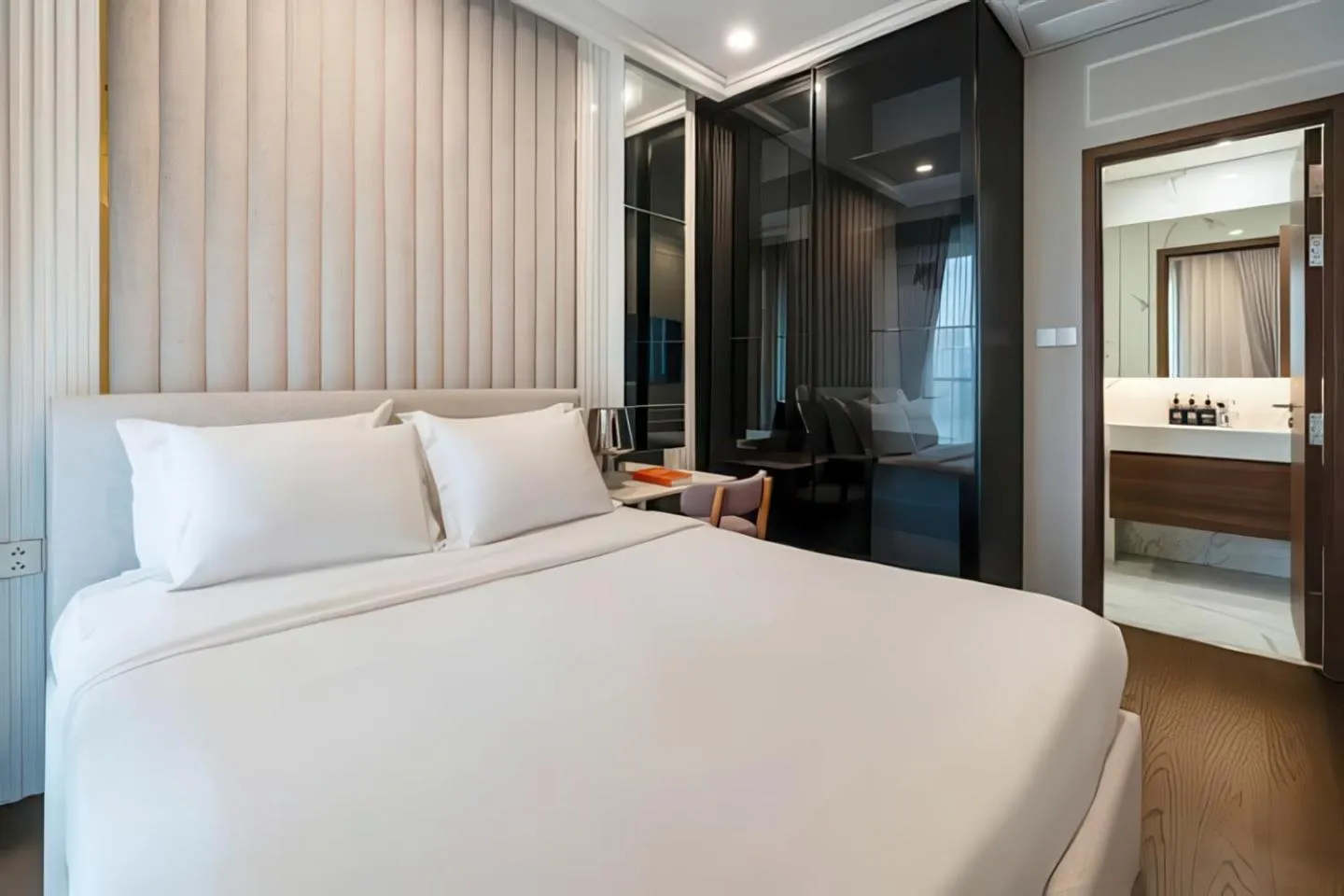 Bed in The Galleria Thủ Thiêm - Panorama Sky View