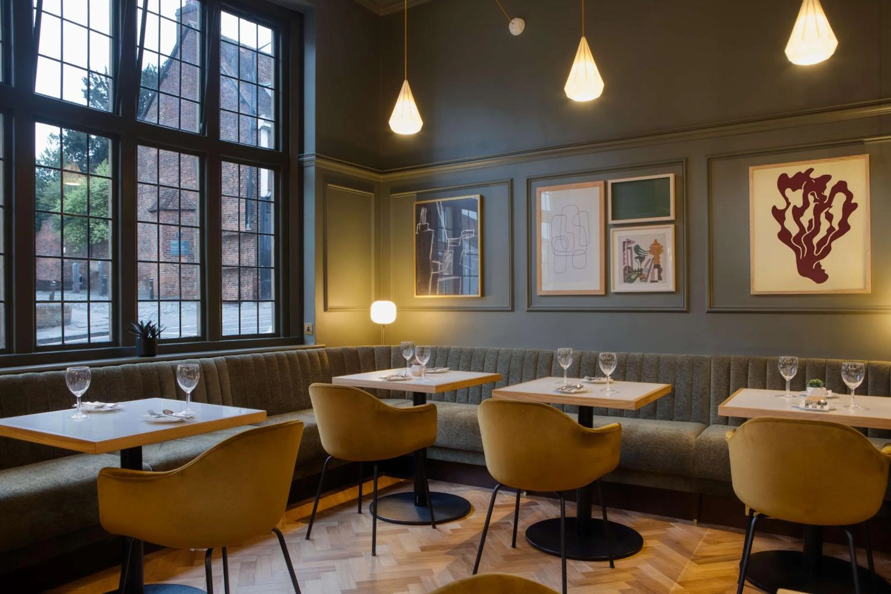 Restaurant/places to eat in The Samuel Ryder Hotel St Albans, Tapestry Collection Hilton